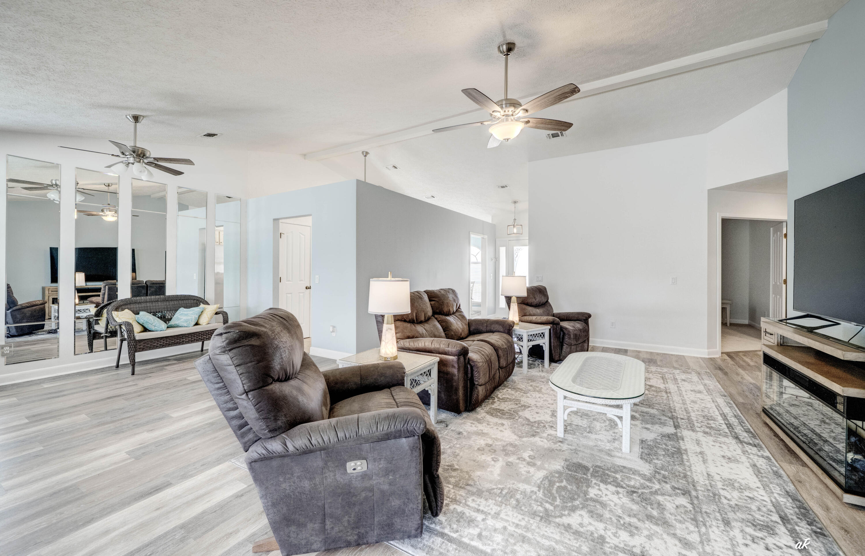 120 Glades Turn Panama City Beach FL 32407