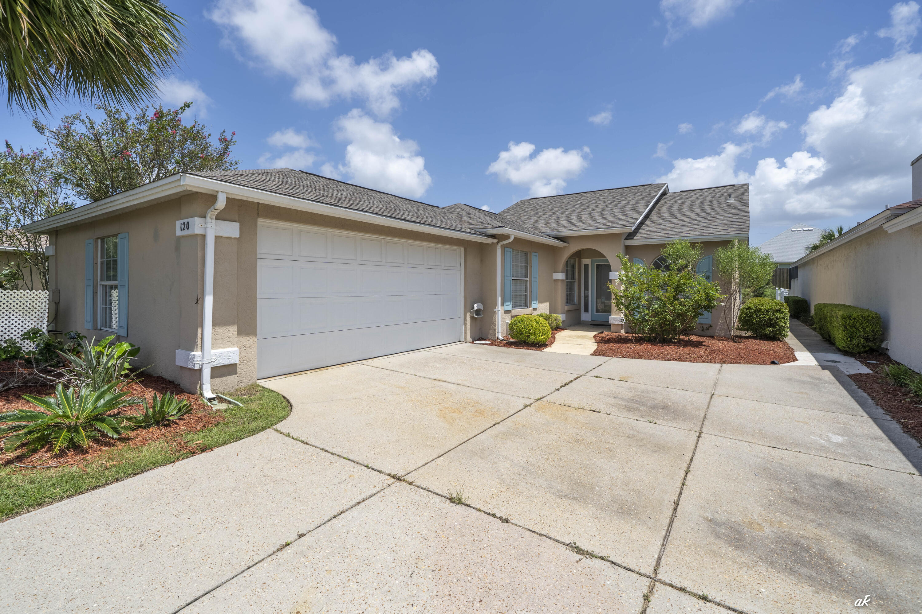 120 Glades Turn Panama City Beach FL 32407