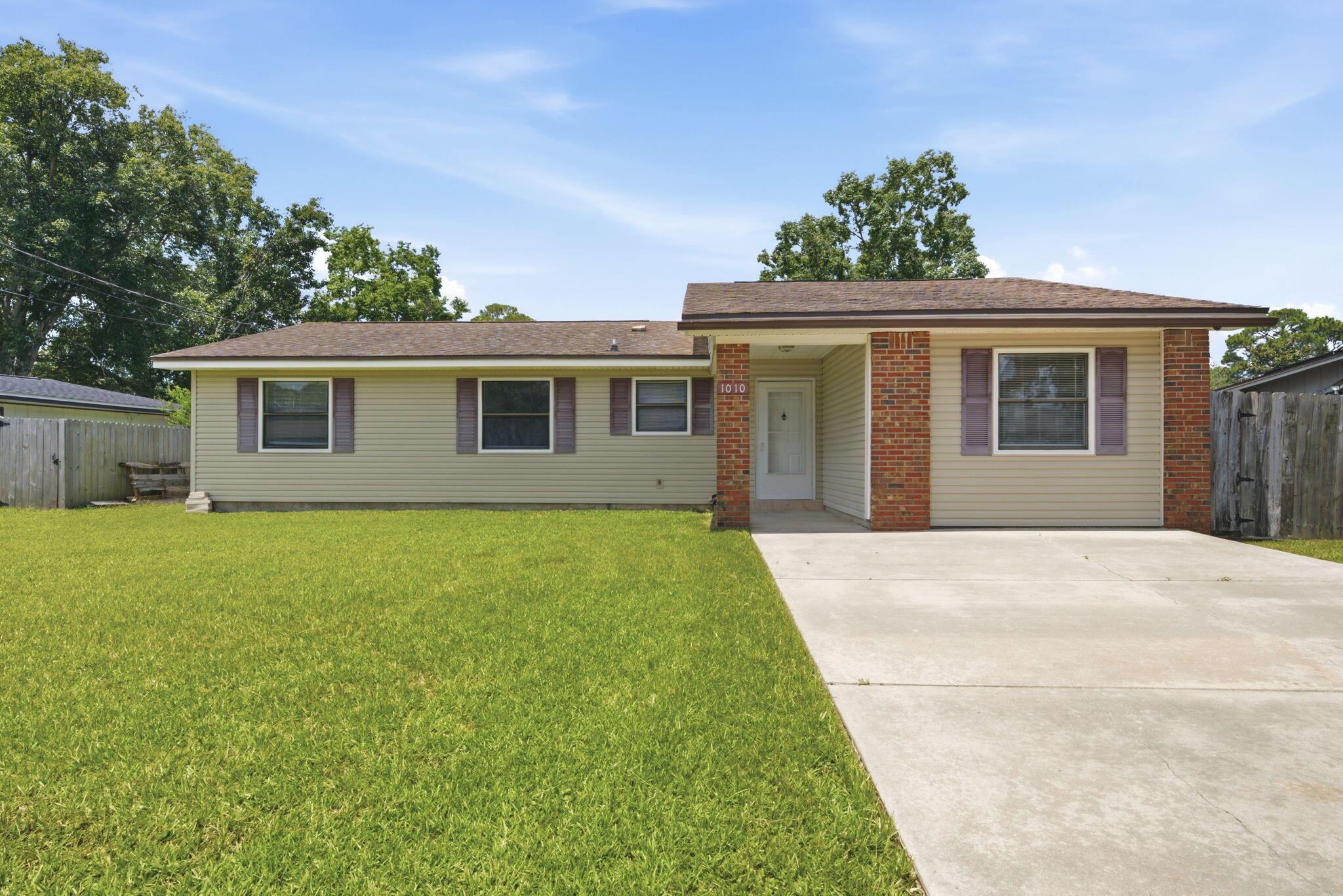 Fort Walton Beach FL, 1010 Aspen Court