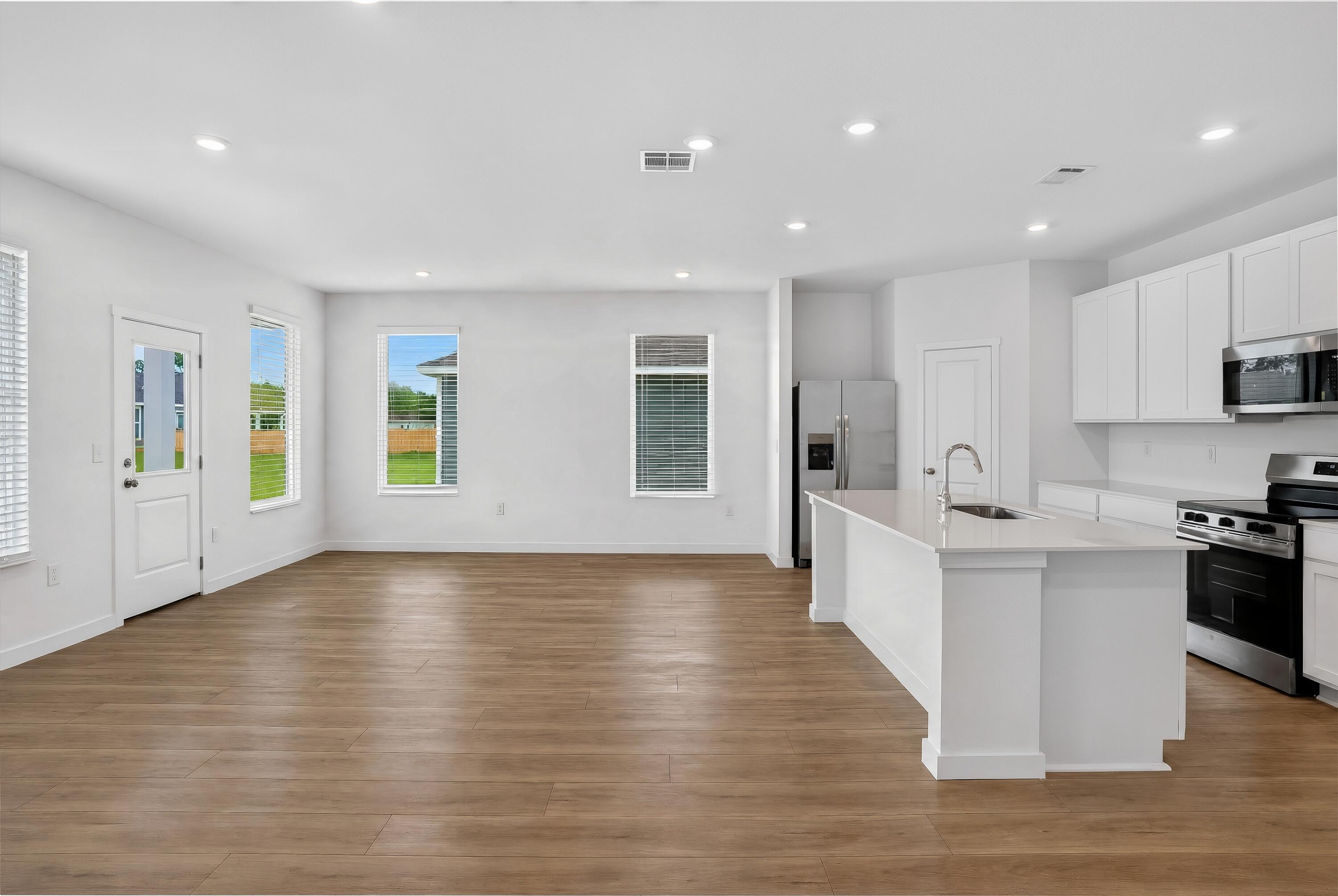 6295 Buccaneer Way Laurel Hill FL 32567