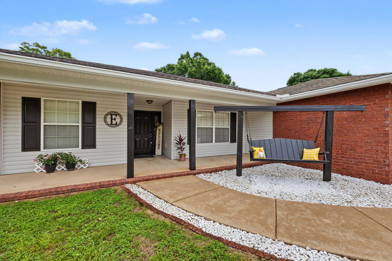 6107 Old Hickory Road Crestview FL 32539