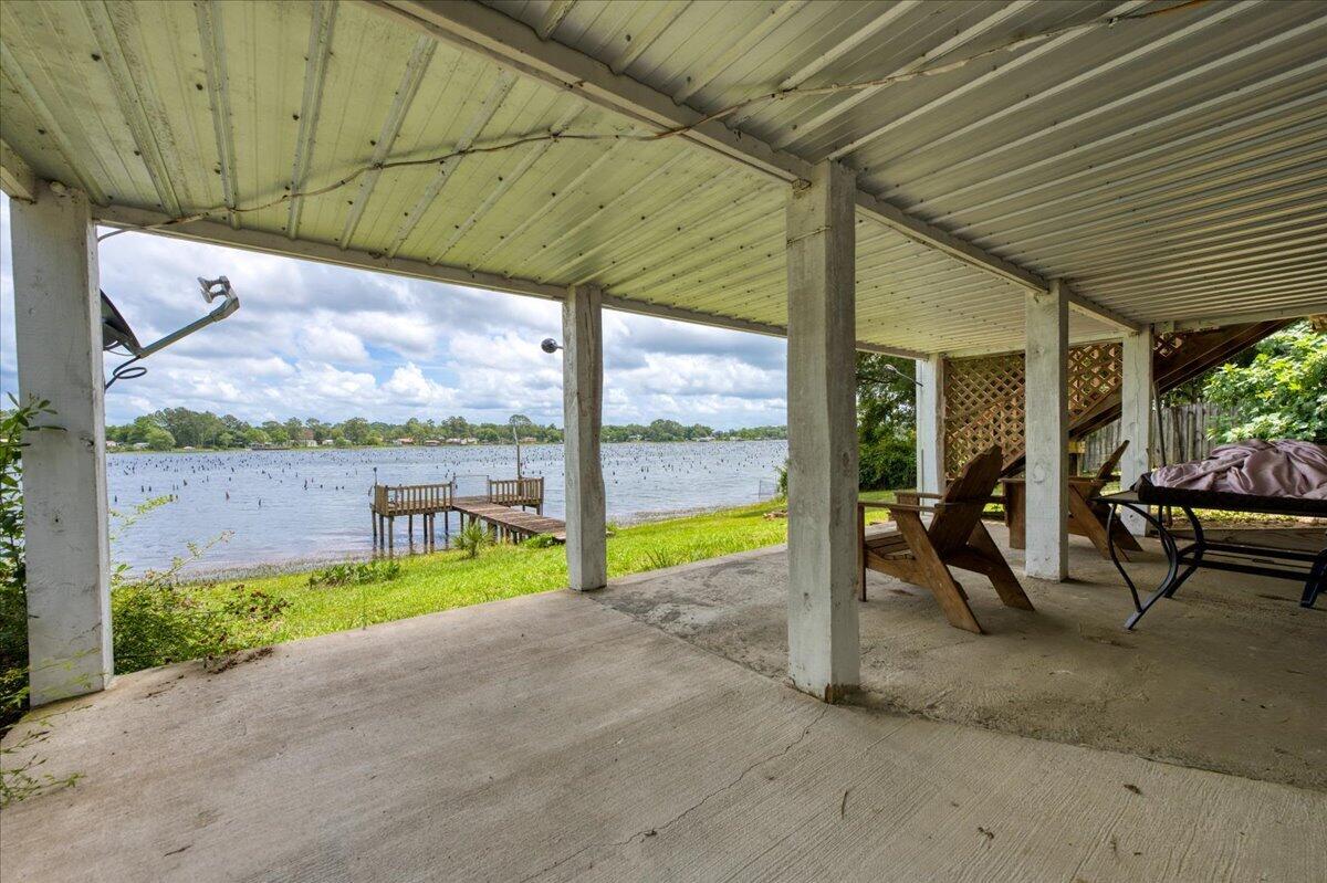 79 Kings Lake Boulevard Defuniak Springs FL 32433