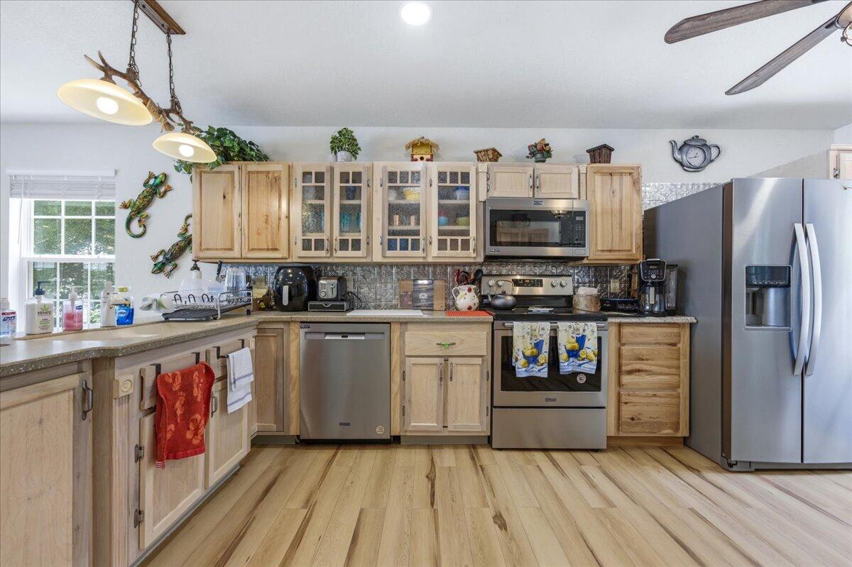 79 Kings Lake Boulevard Defuniak Springs FL 32433