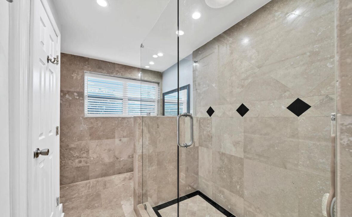 536 Benning Drive Destin FL 32541