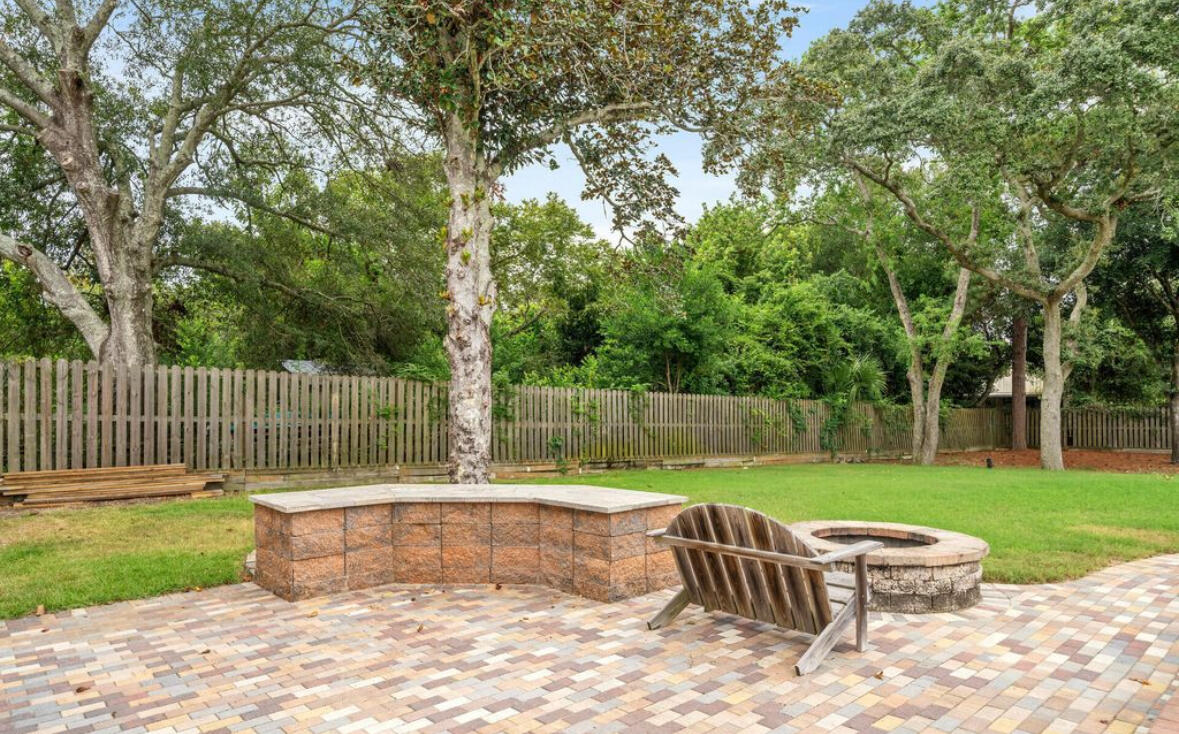536 Benning Drive Destin FL 32541