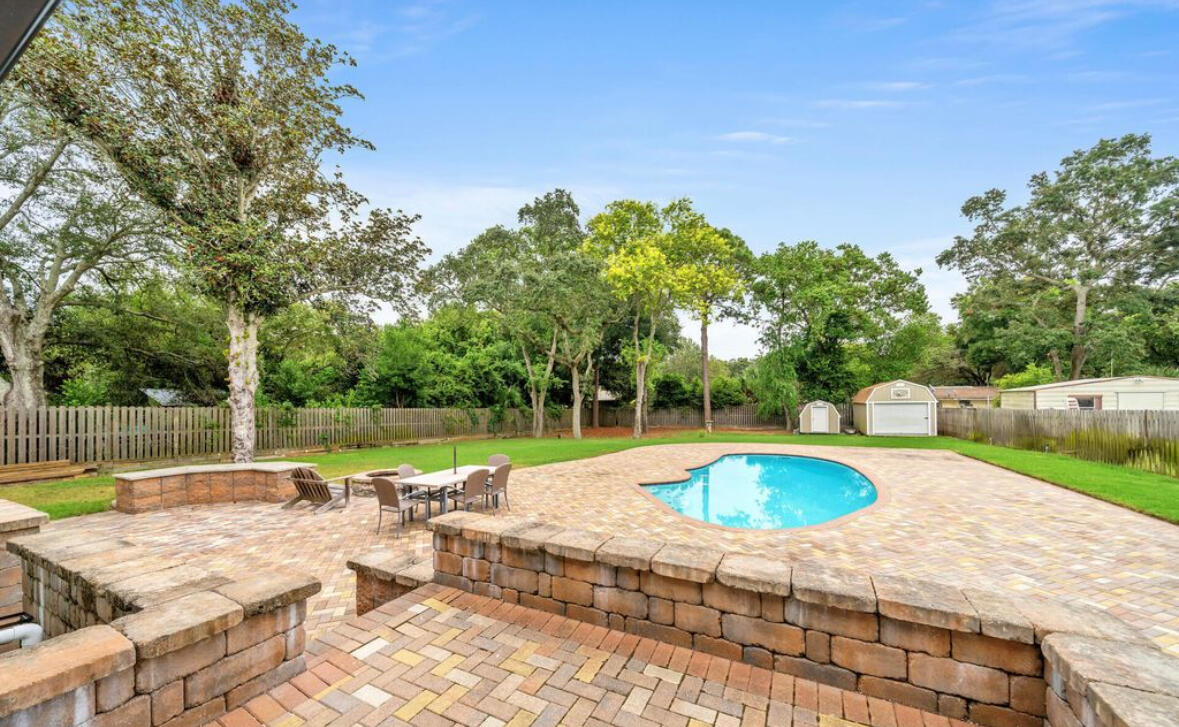 536 Benning Drive Destin FL 32541