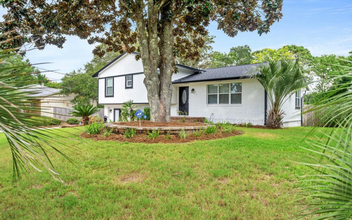 536 Benning Drive Destin FL 32541