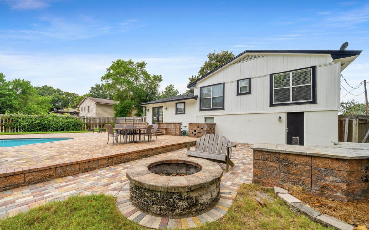 536 Benning Drive Destin FL 32541