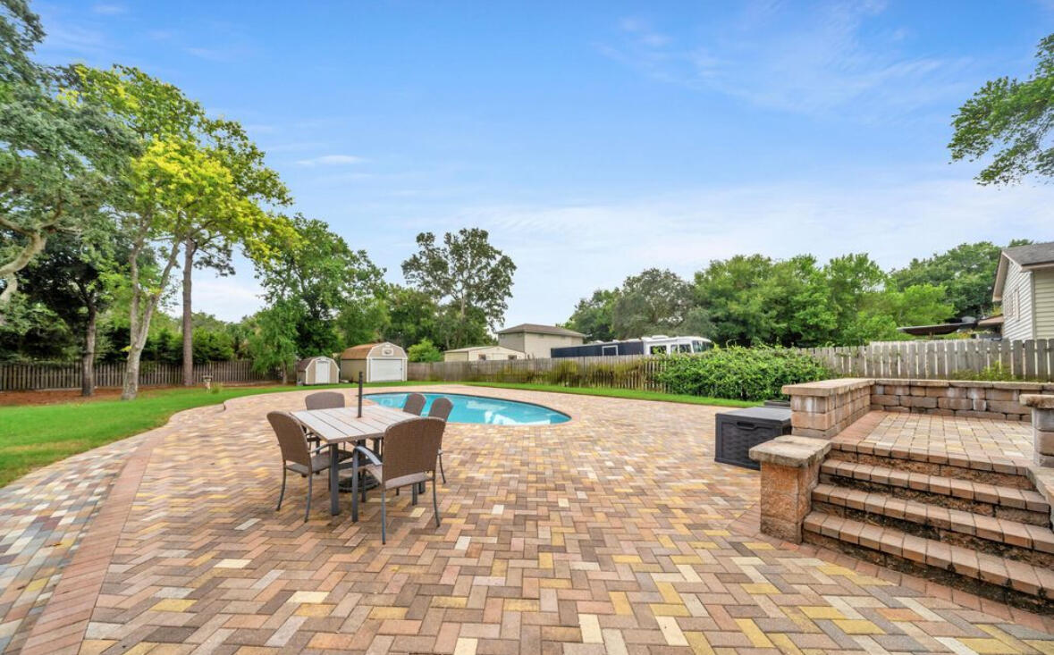 536 Benning Drive Destin FL 32541