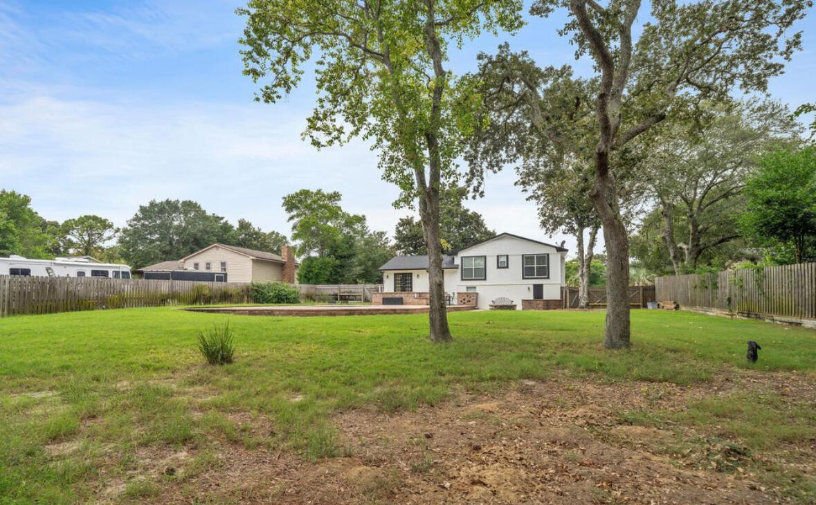 536 Benning Drive Destin FL 32541