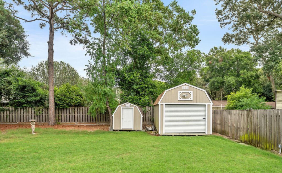 536 Benning Drive Destin FL 32541
