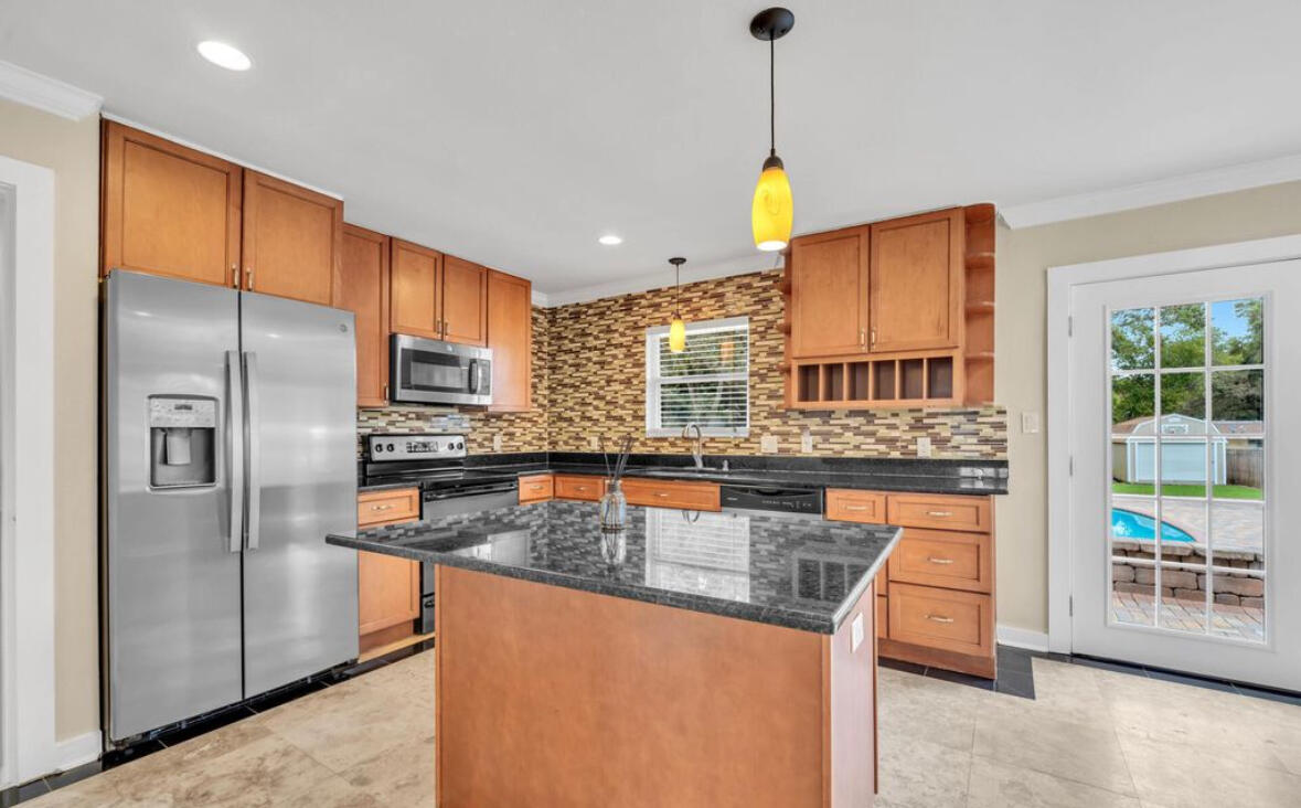 536 Benning Drive Destin FL 32541