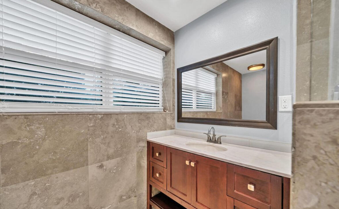 536 Benning Drive Destin FL 32541