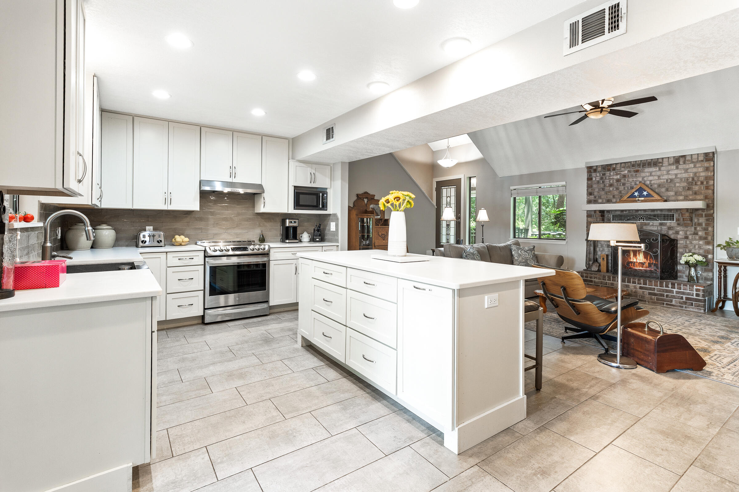 31 Warwick Drive Shalimar FL 32579