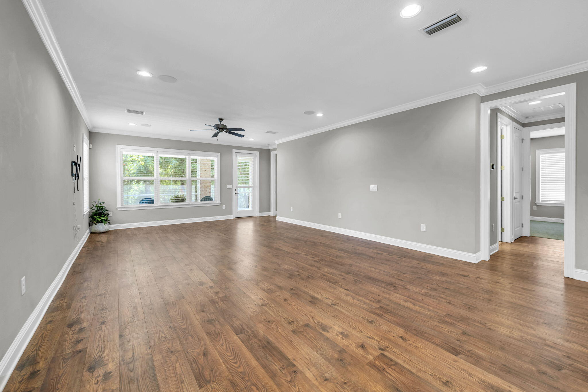 48 Oaktree Boulevard Freeport FL 32439