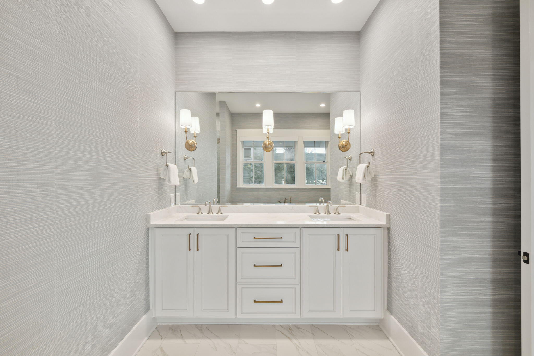 254 E Yacht Pond Lane Watersound FL 32461