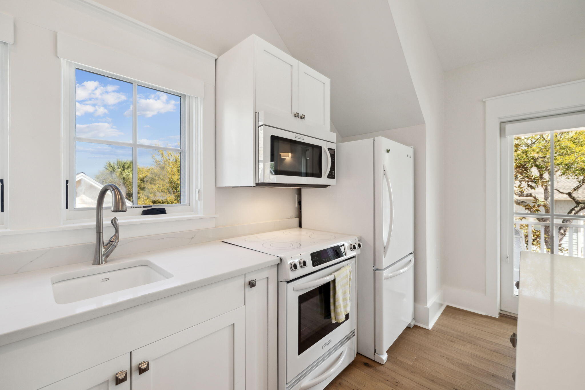 254 E Yacht Pond Lane Watersound FL 32461