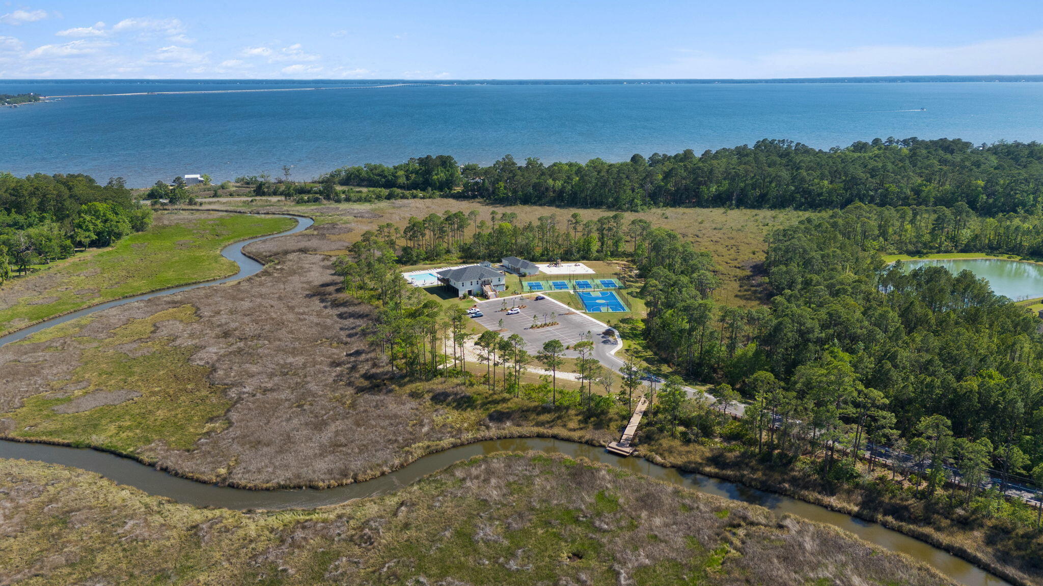 8 Cozy Cove Freeport FL 32439