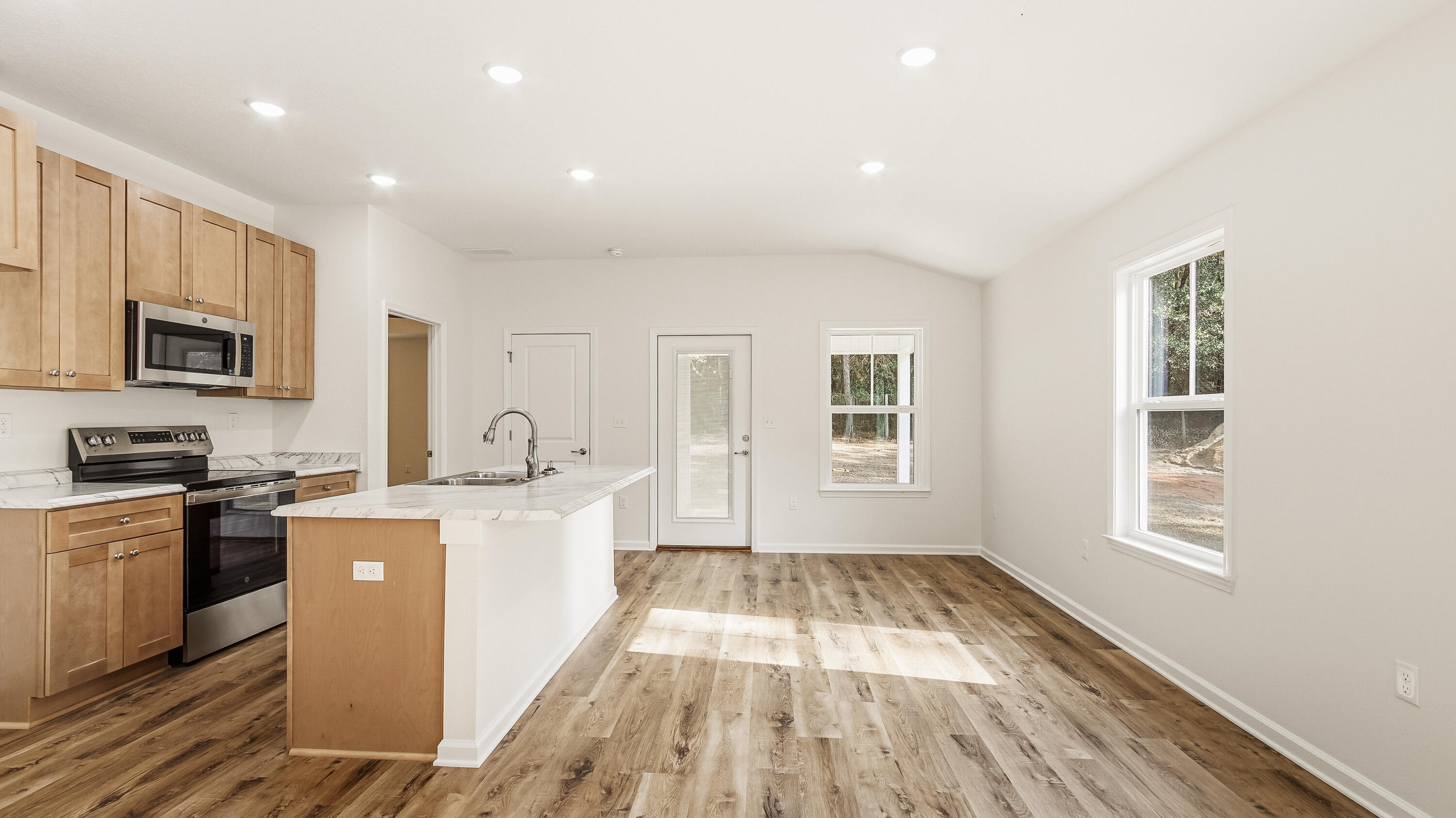 135 Loftin Street Defuniak Springs FL 32435
