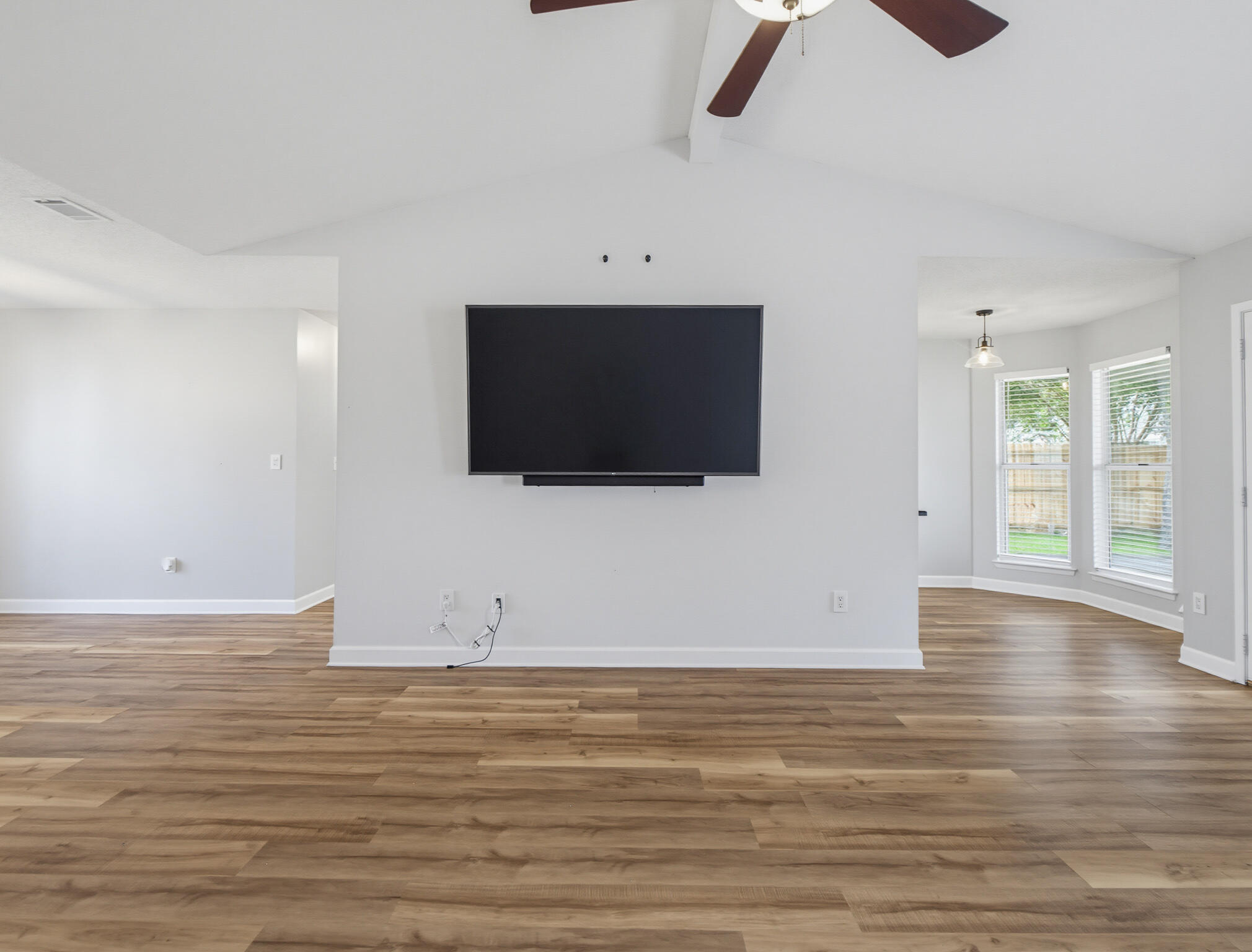 1565 Meadowbrook Court Niceville FL 32578