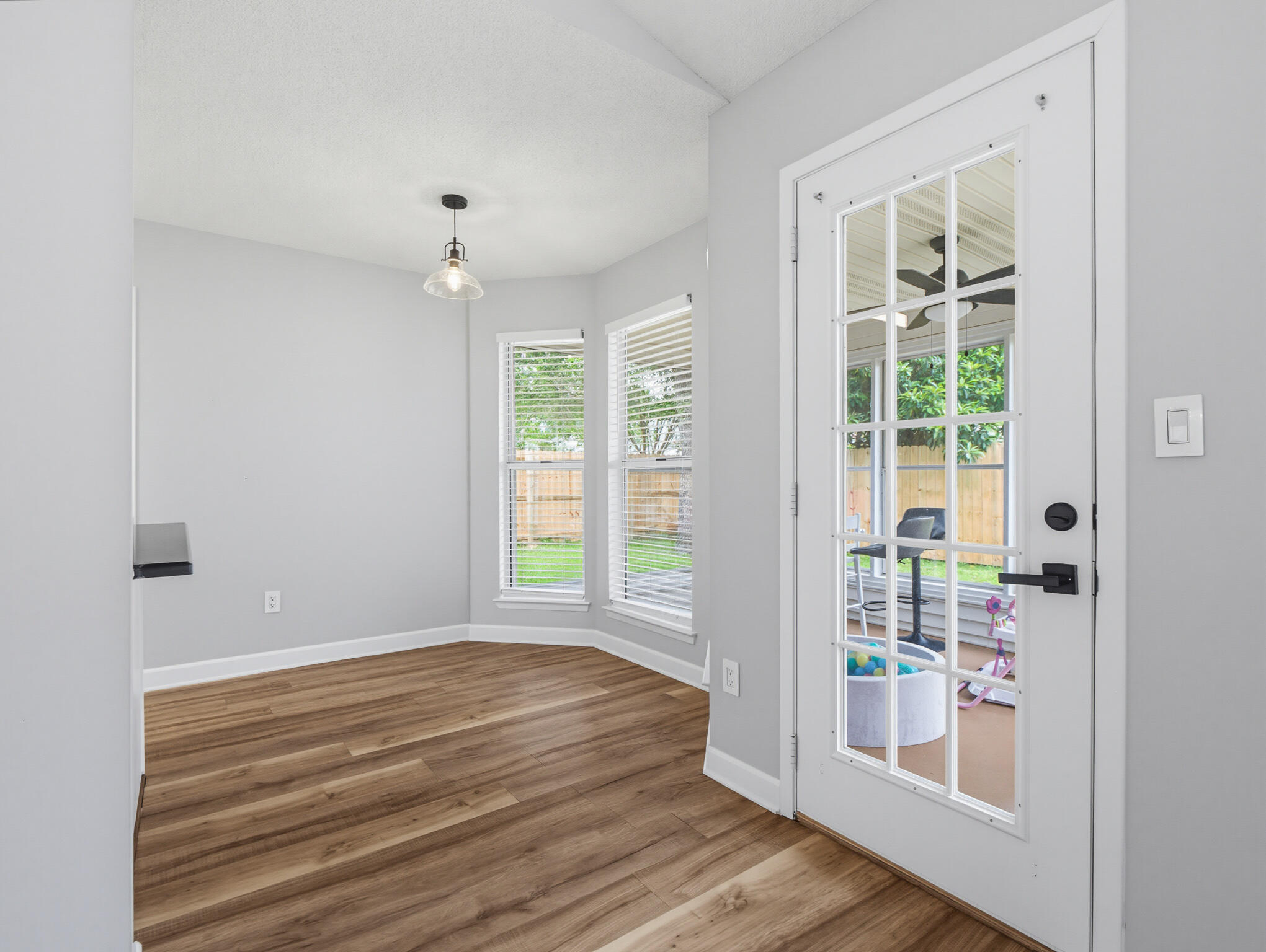 1565 Meadowbrook Court Niceville FL 32578