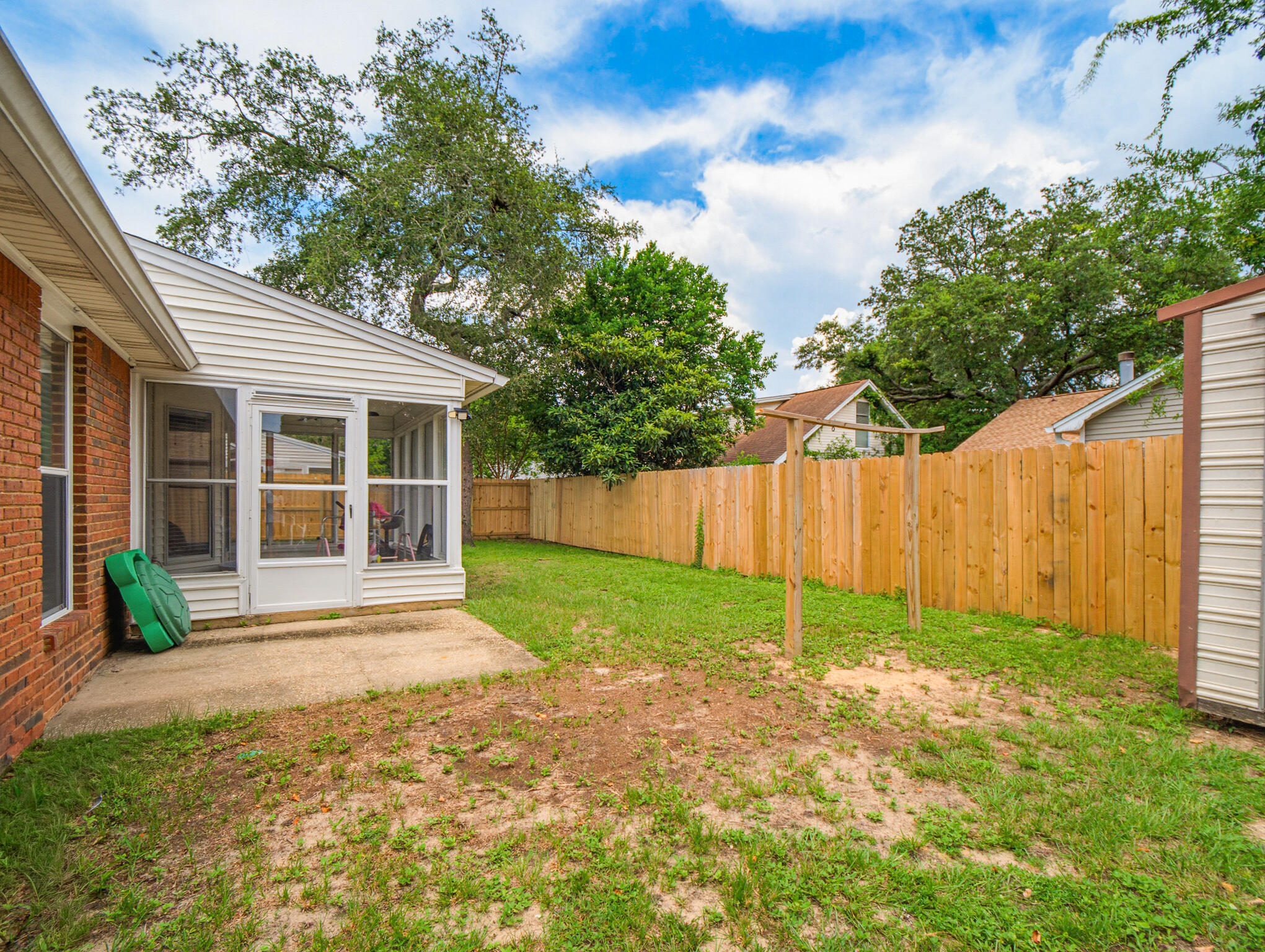 1565 Meadowbrook Court Niceville FL 32578