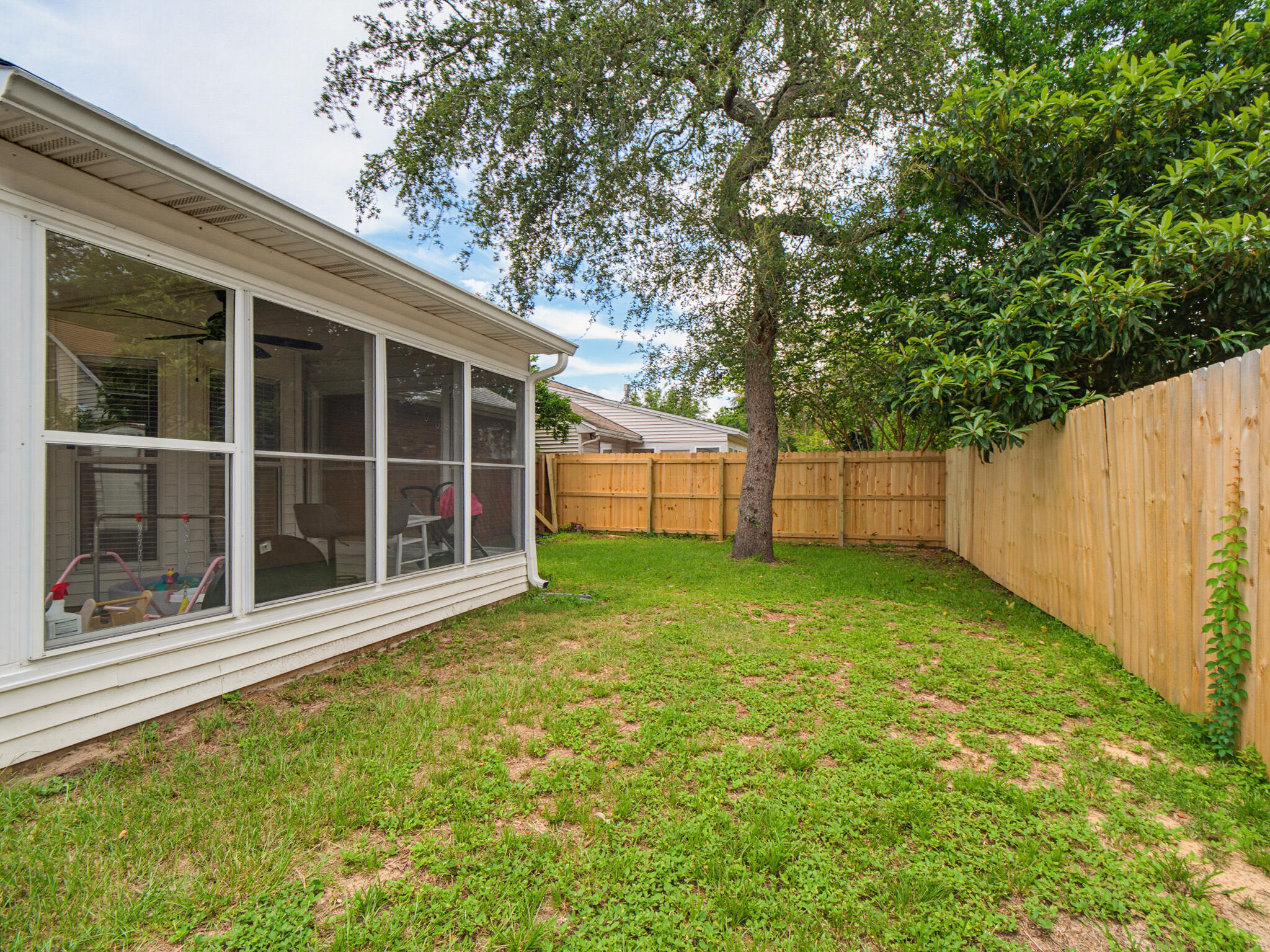1565 Meadowbrook Court Niceville FL 32578