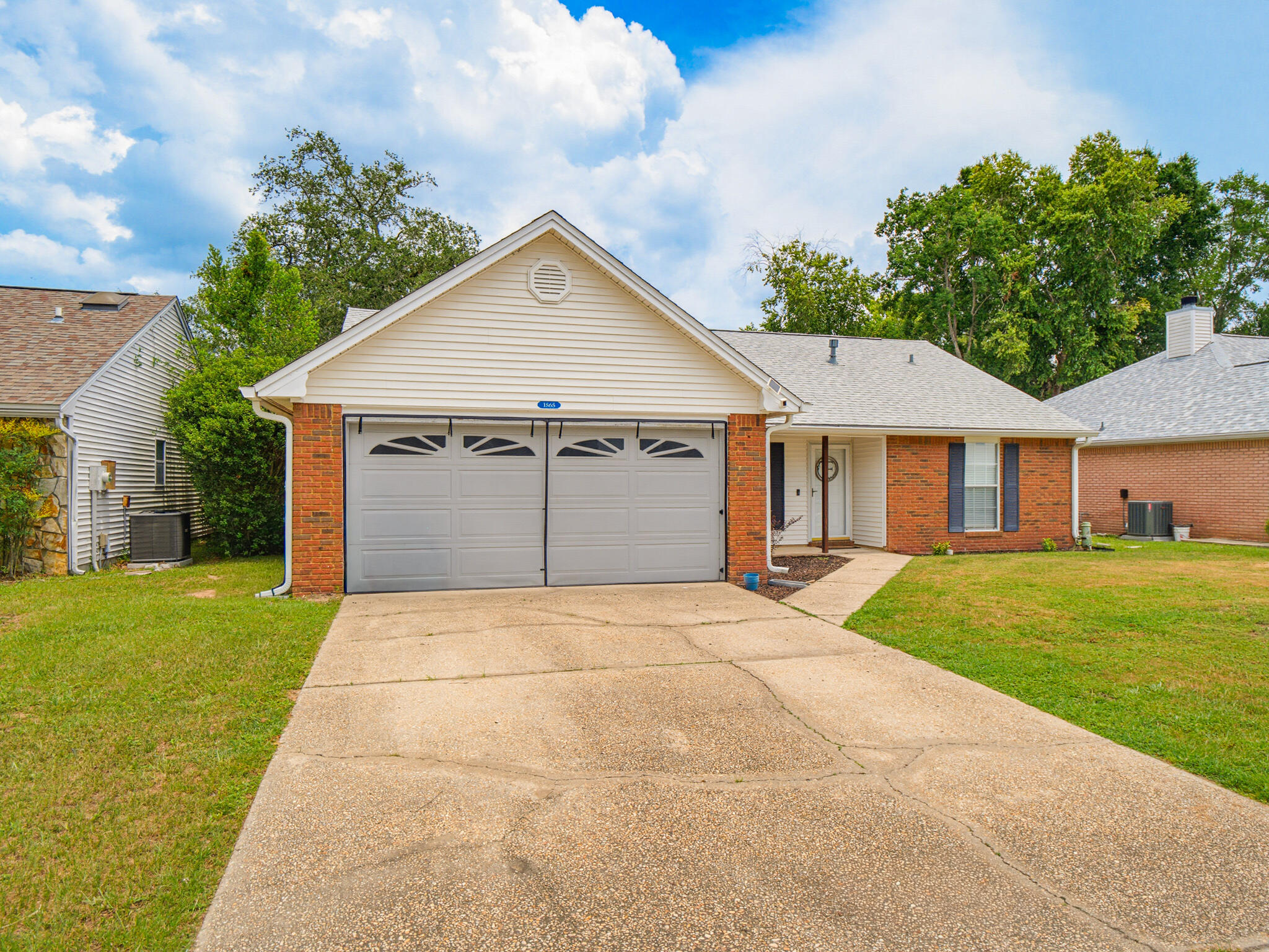 1565 Meadowbrook Court Niceville FL 32578