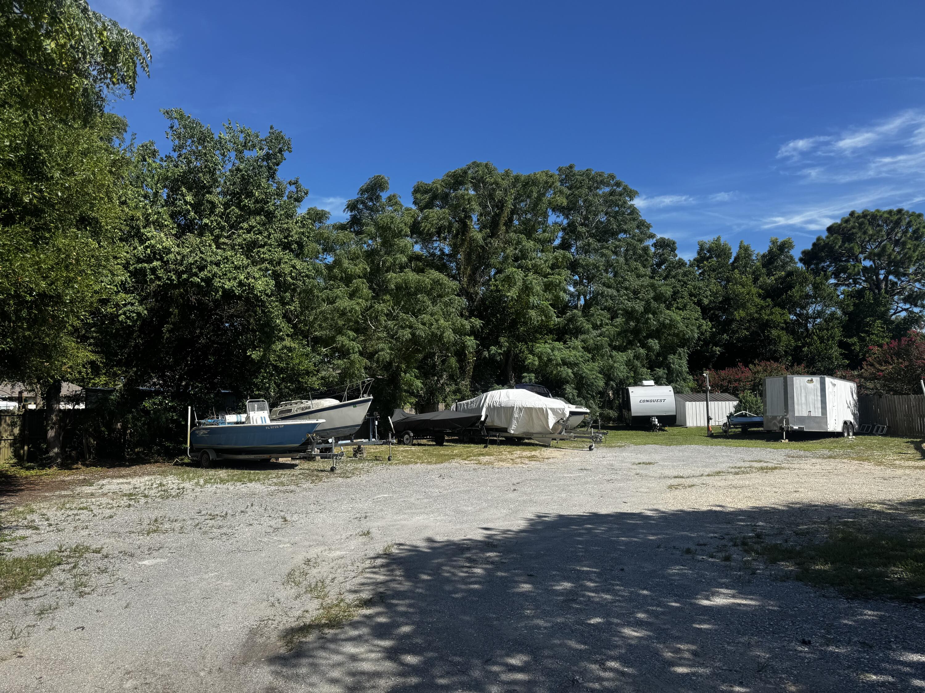 1565 Meadowbrook Court Niceville FL 32578