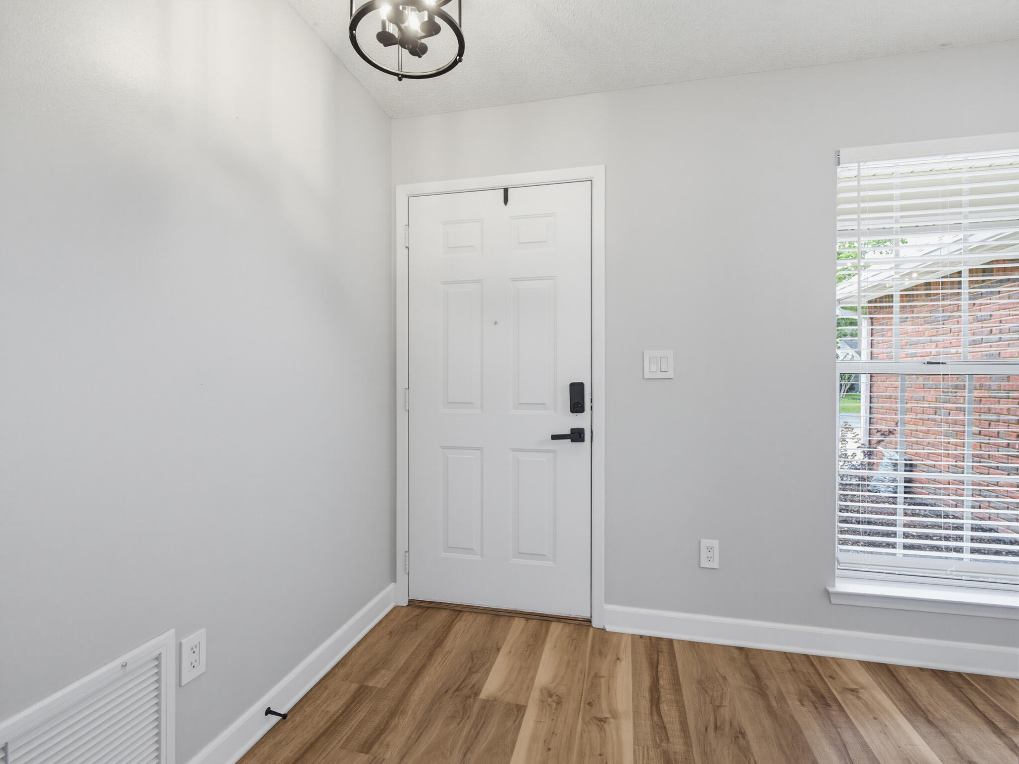 1565 Meadowbrook Court Niceville FL 32578