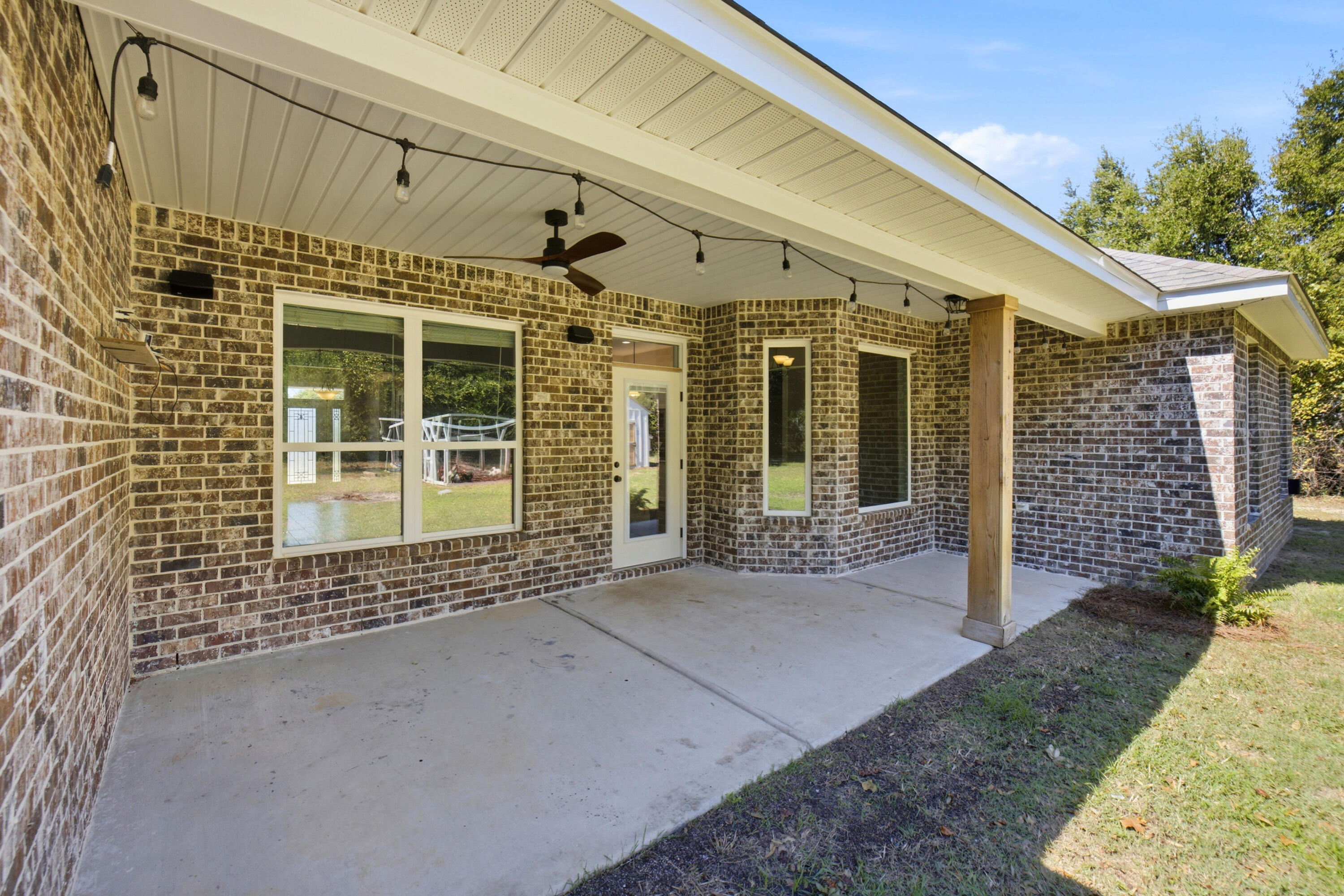 6125 Clover Street Crestview FL 32539