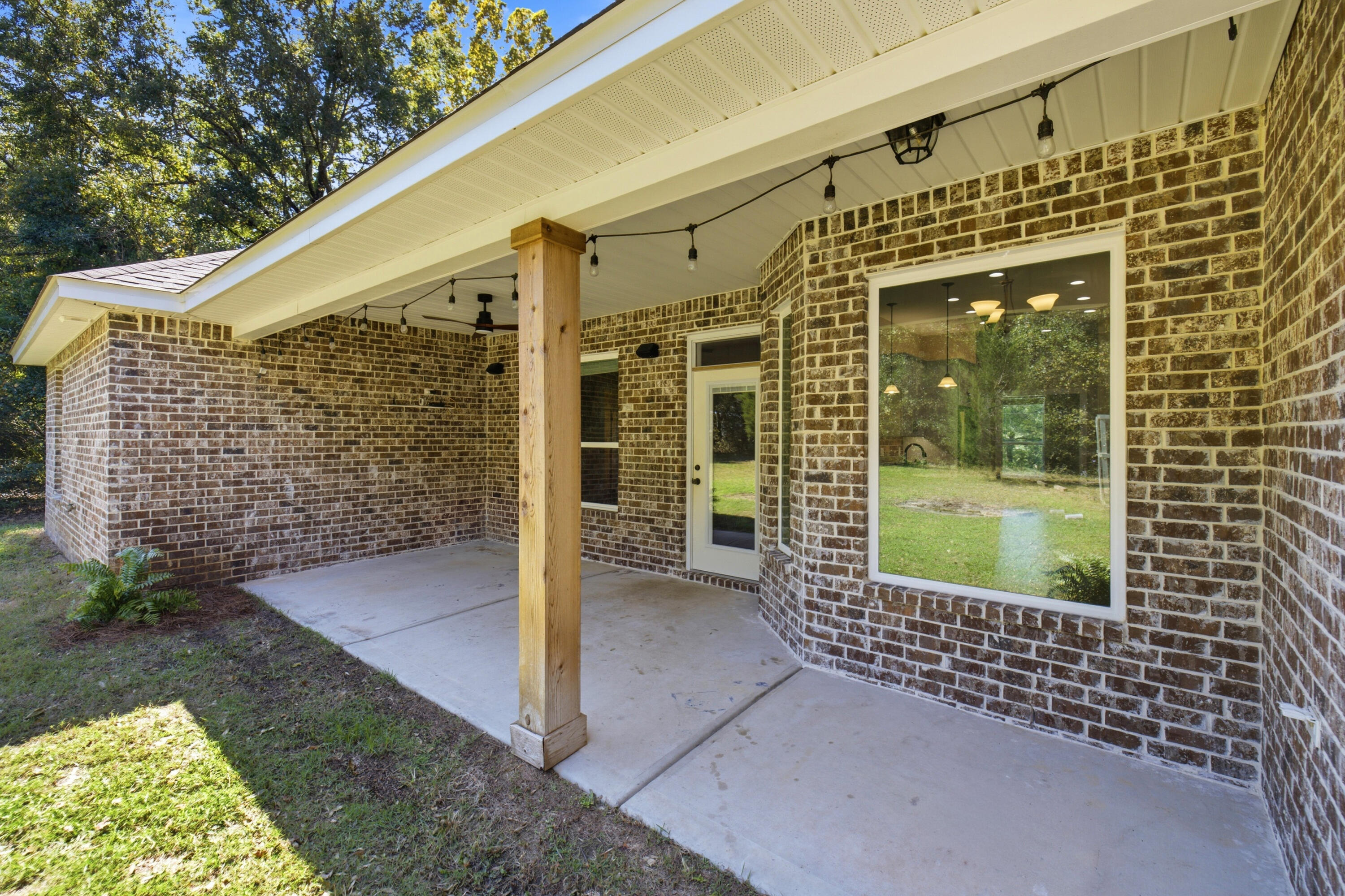 6125 Clover Street Crestview FL 32539