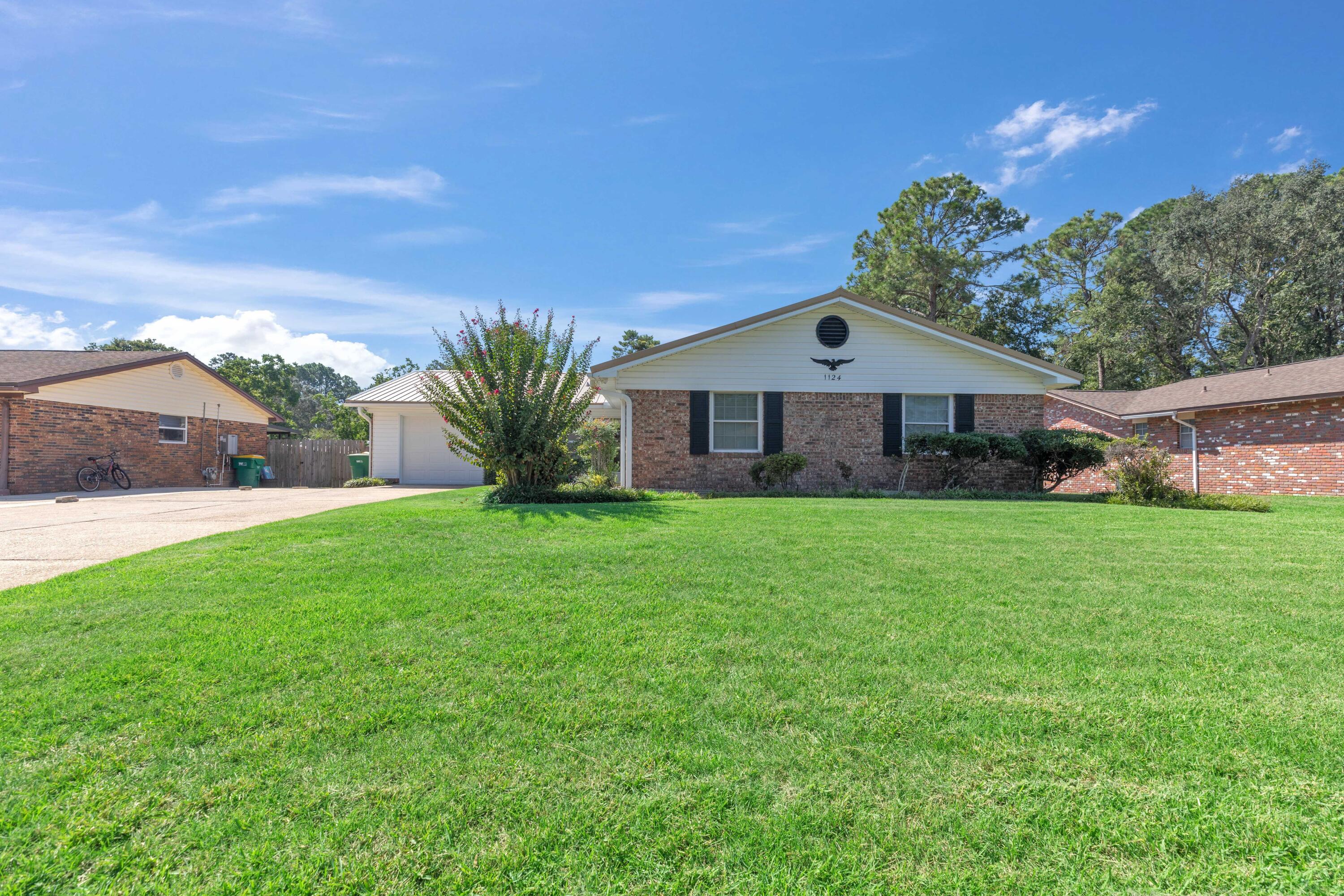 1124 Coral Drive Niceville FL 32578