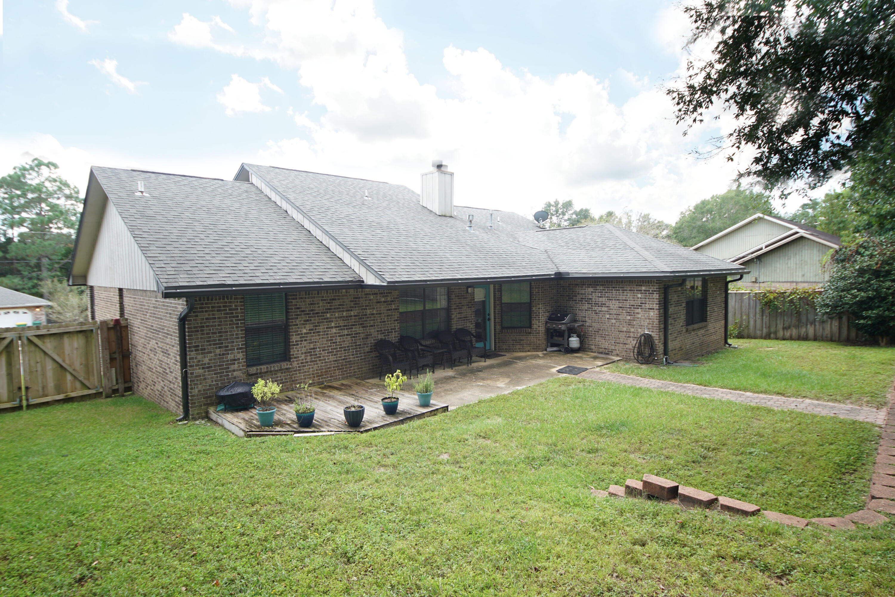 221 Karen Court Niceville FL 32578
