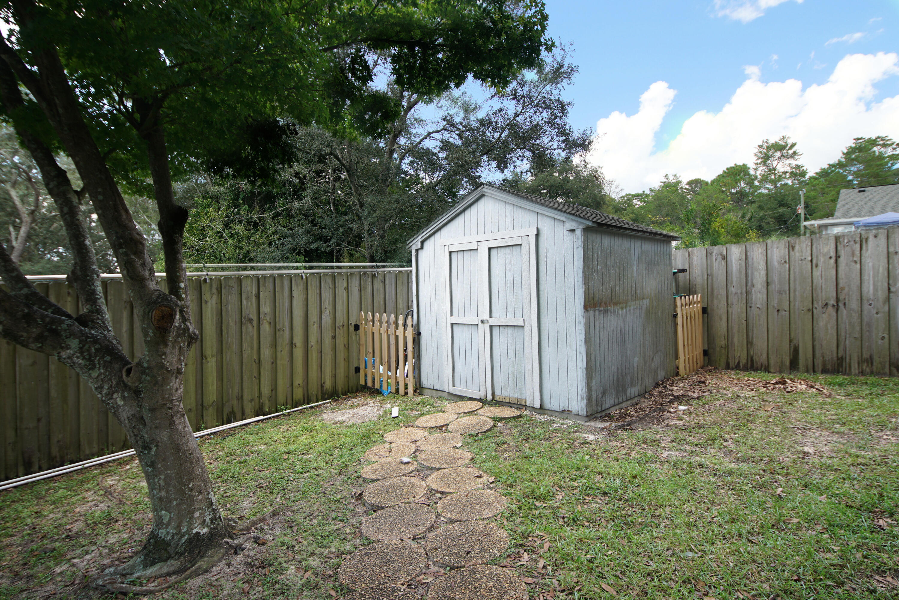 221 Karen Court Niceville FL 32578