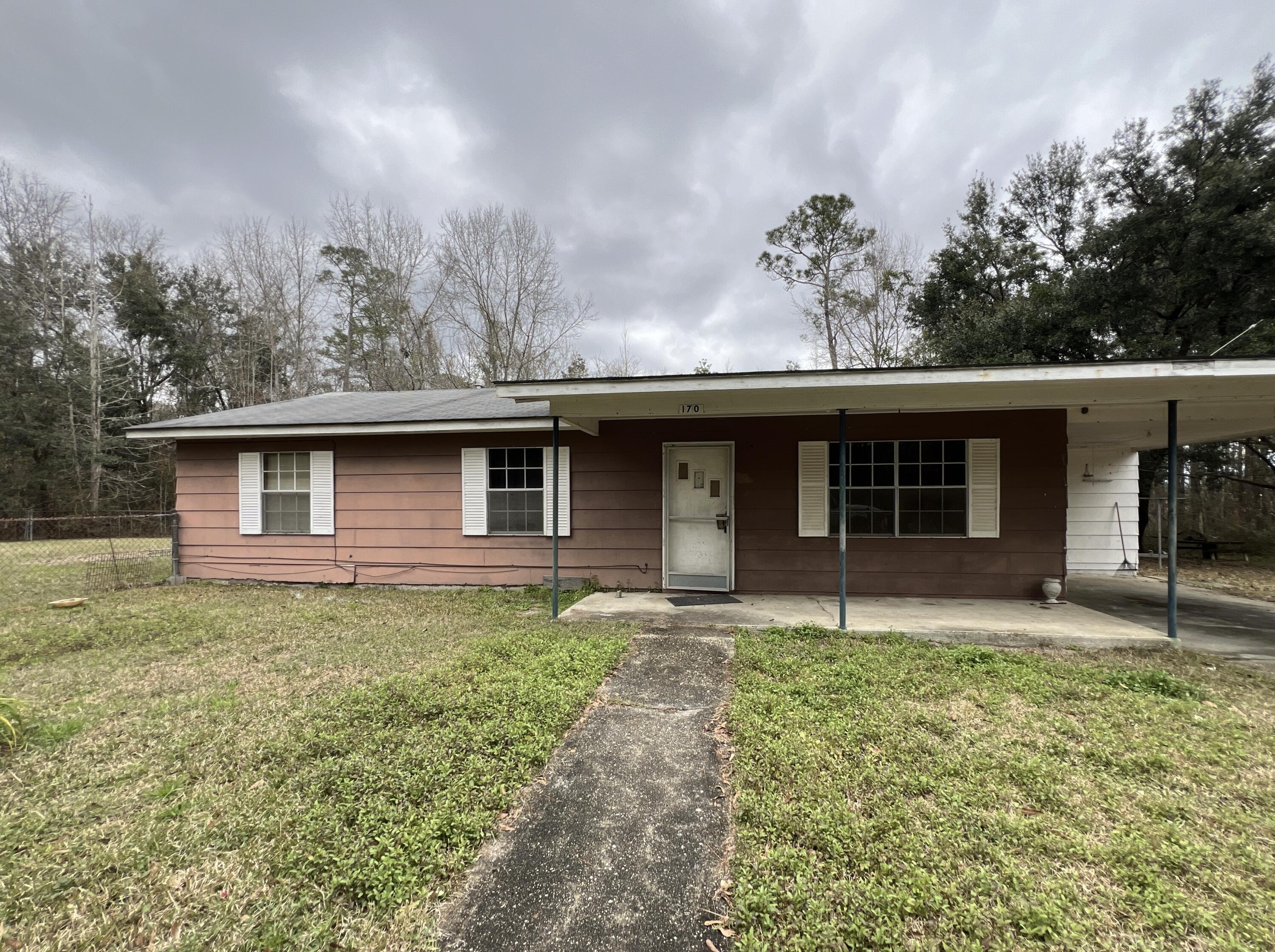 170 Henry Street Century FL 32535