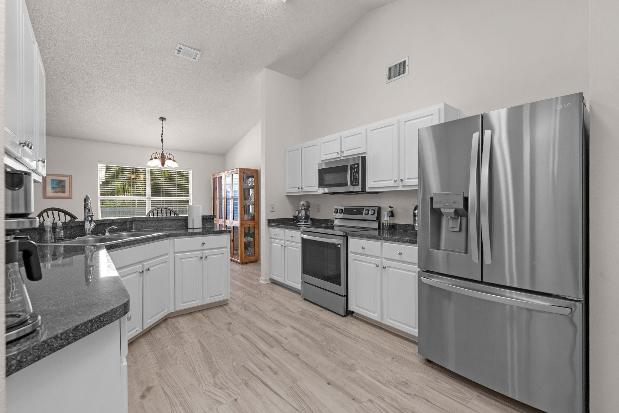 8120 Hartington Drive Navarre FL 32566