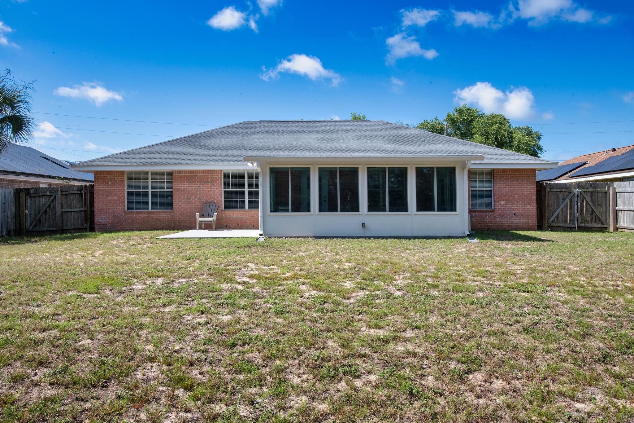 8120 Hartington Drive Navarre FL 32566
