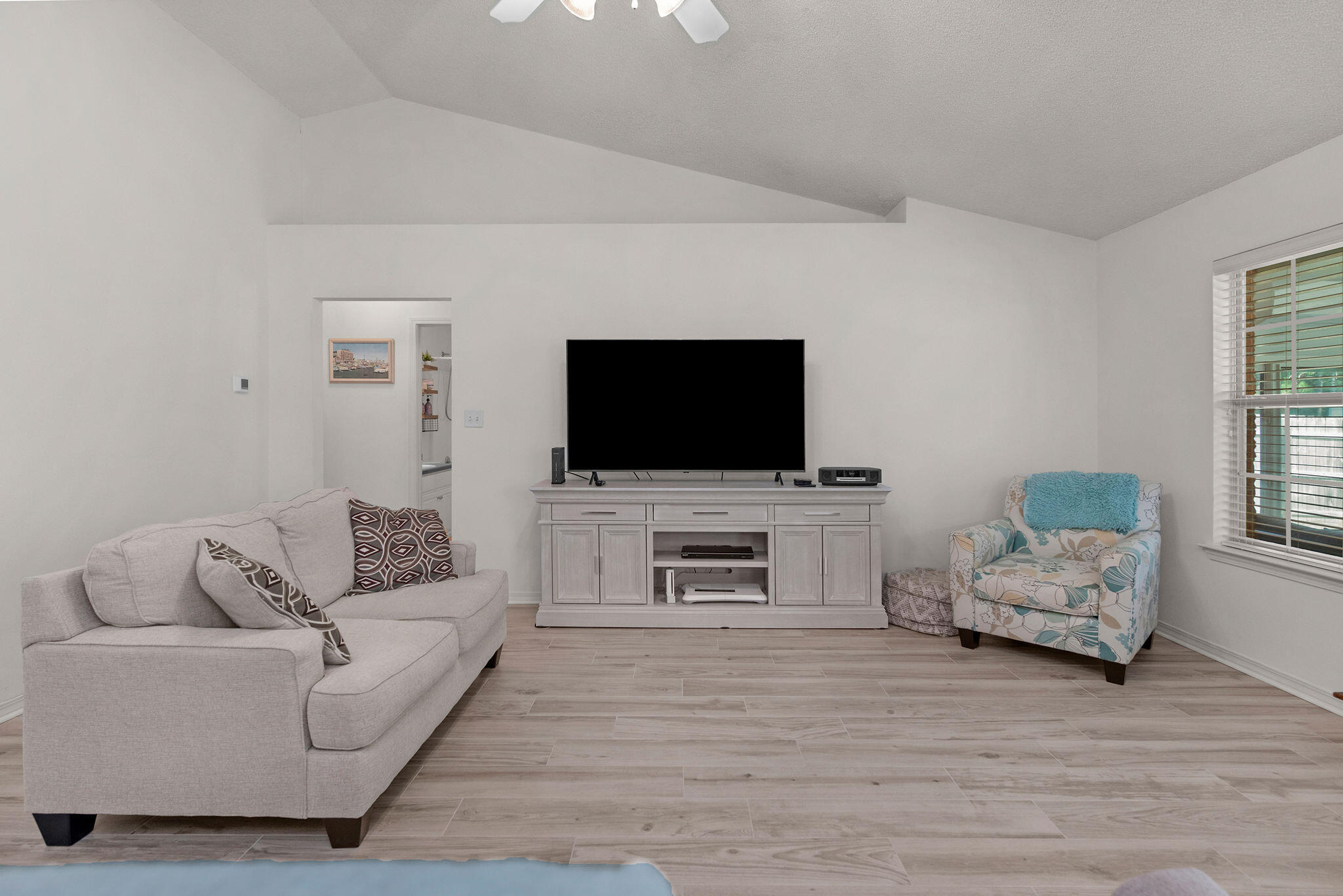 8120 Hartington Drive Navarre FL 32566