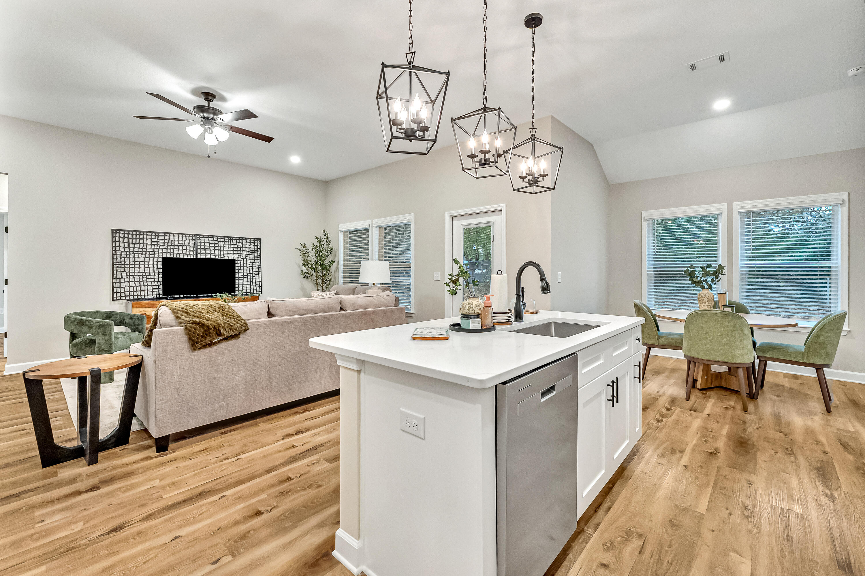 2800 Blackbird Court Crestview FL 32539