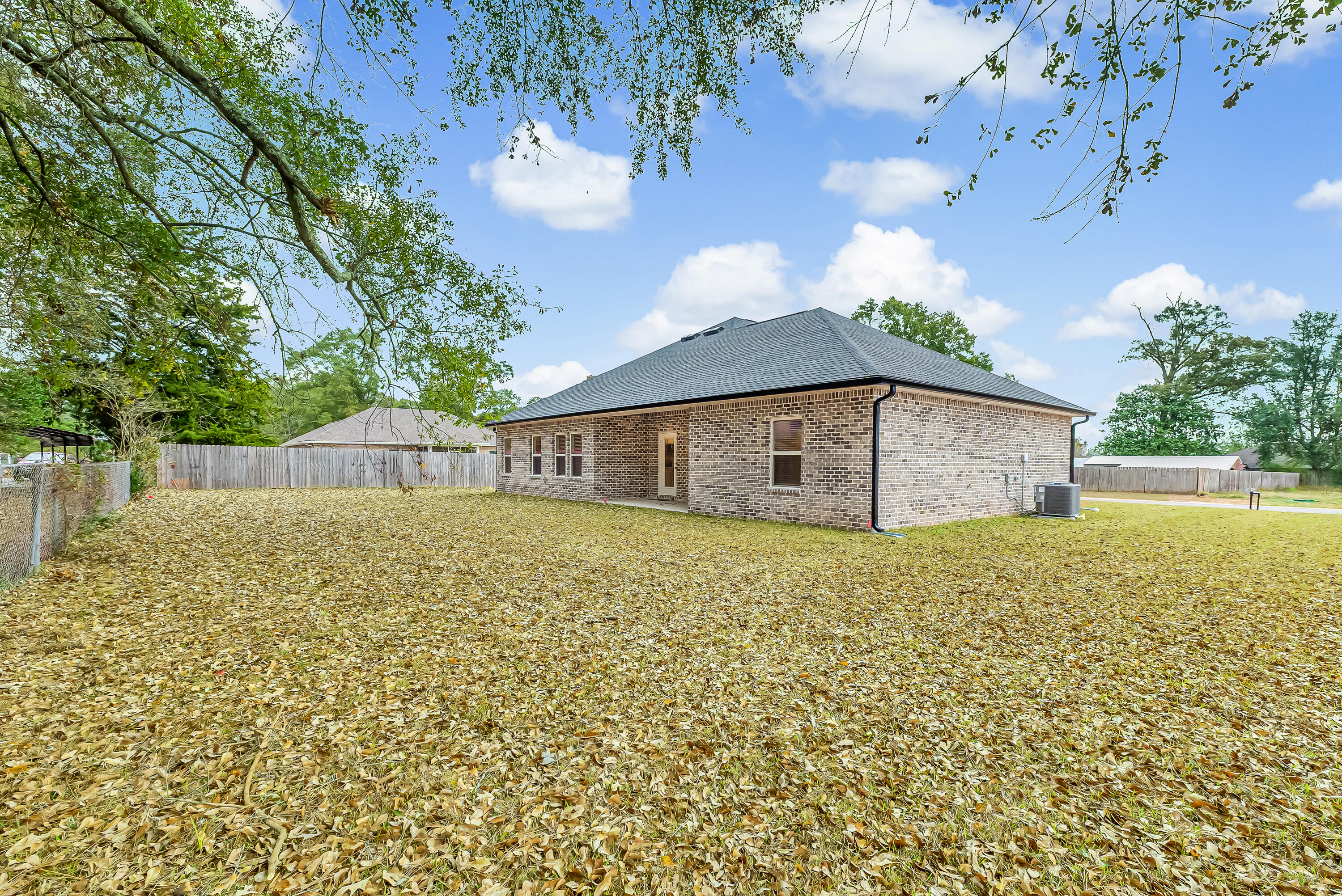 2800 Blackbird Court Crestview FL 32539