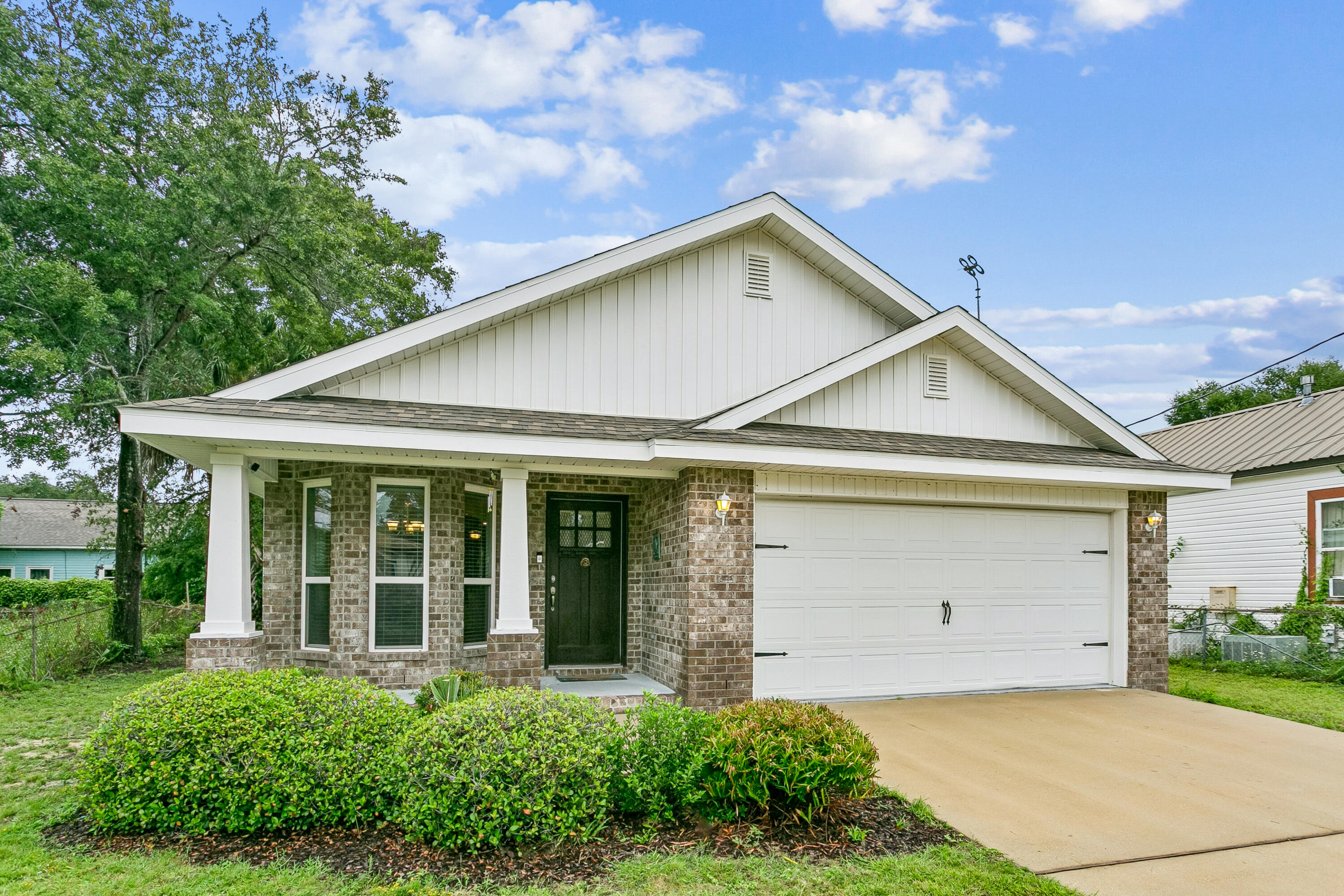 814 W Gregory Street Pensacola FL 32502