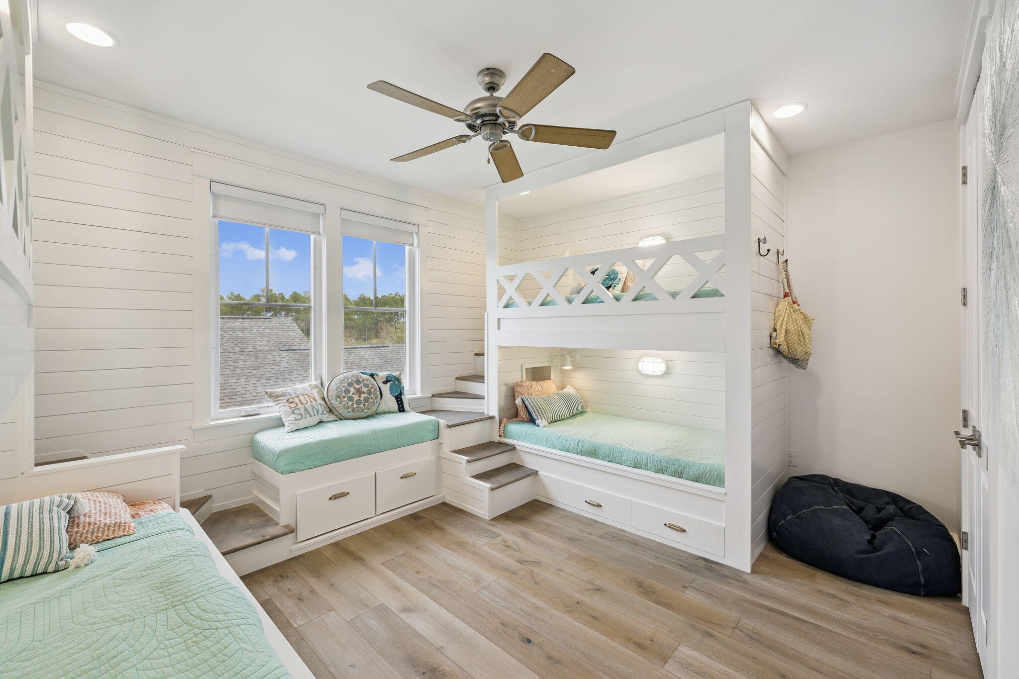 61 E Sandlefoot Lane Inlet Beach FL 32461