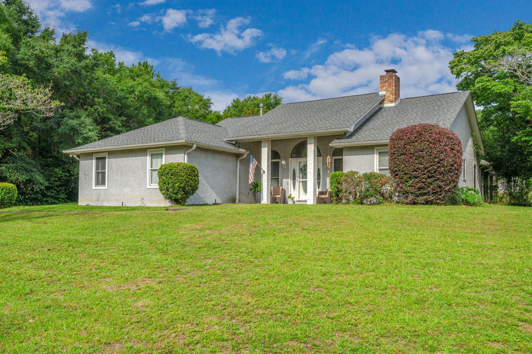 114 Oakcrest Drive Crestview FL 32539