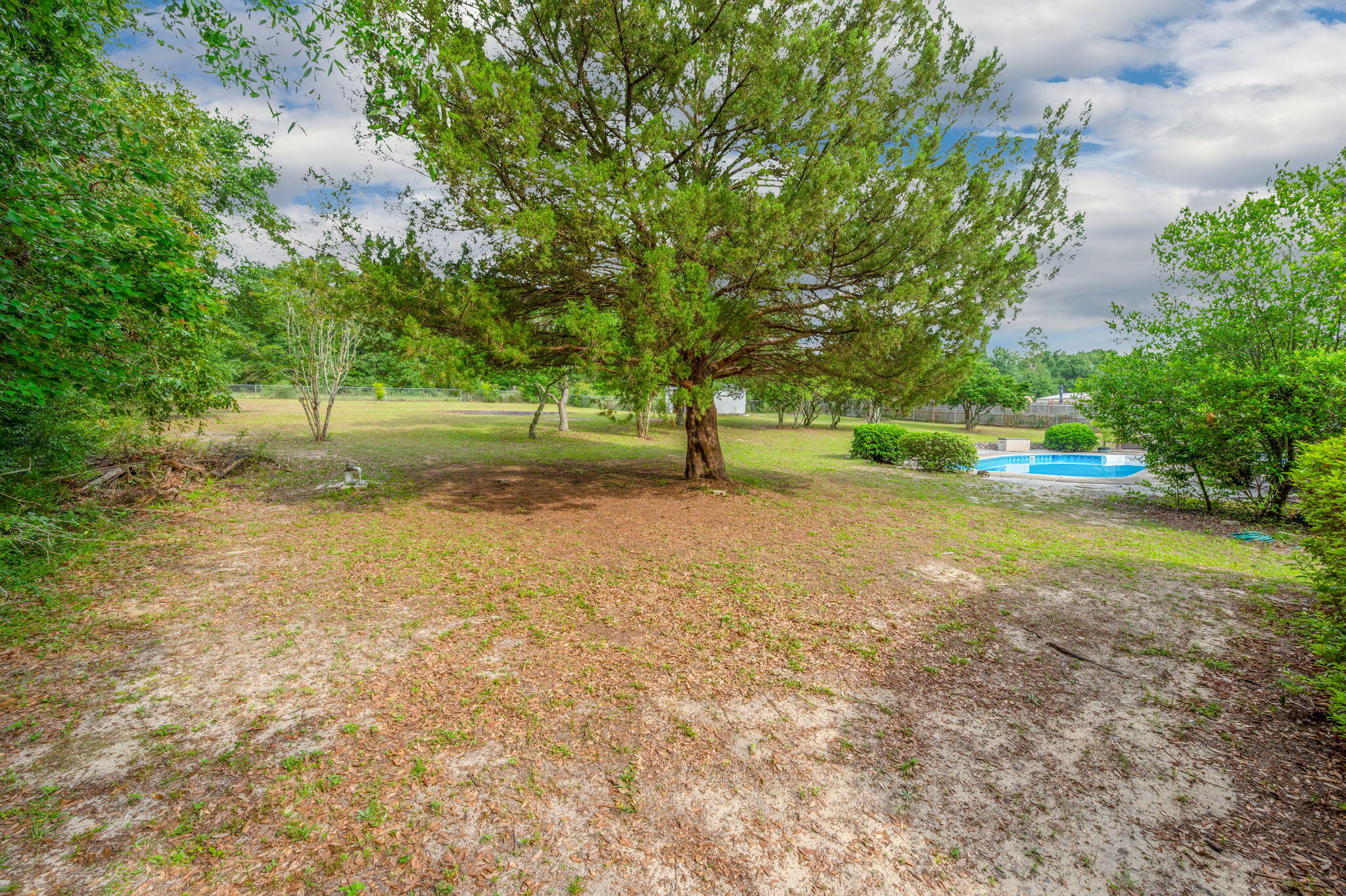 114 Oakcrest Drive Crestview FL 32539