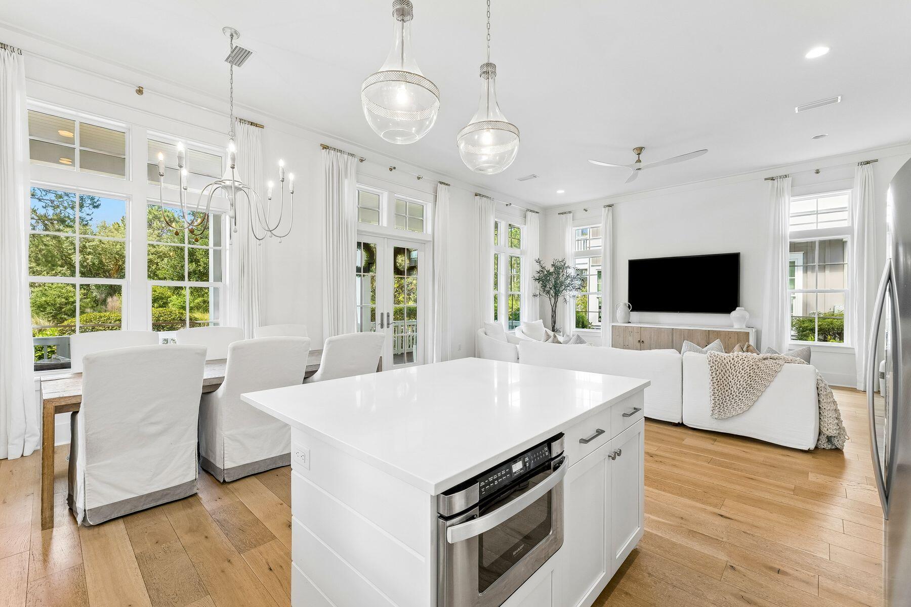168 N Splash Drive Watersound FL 32461