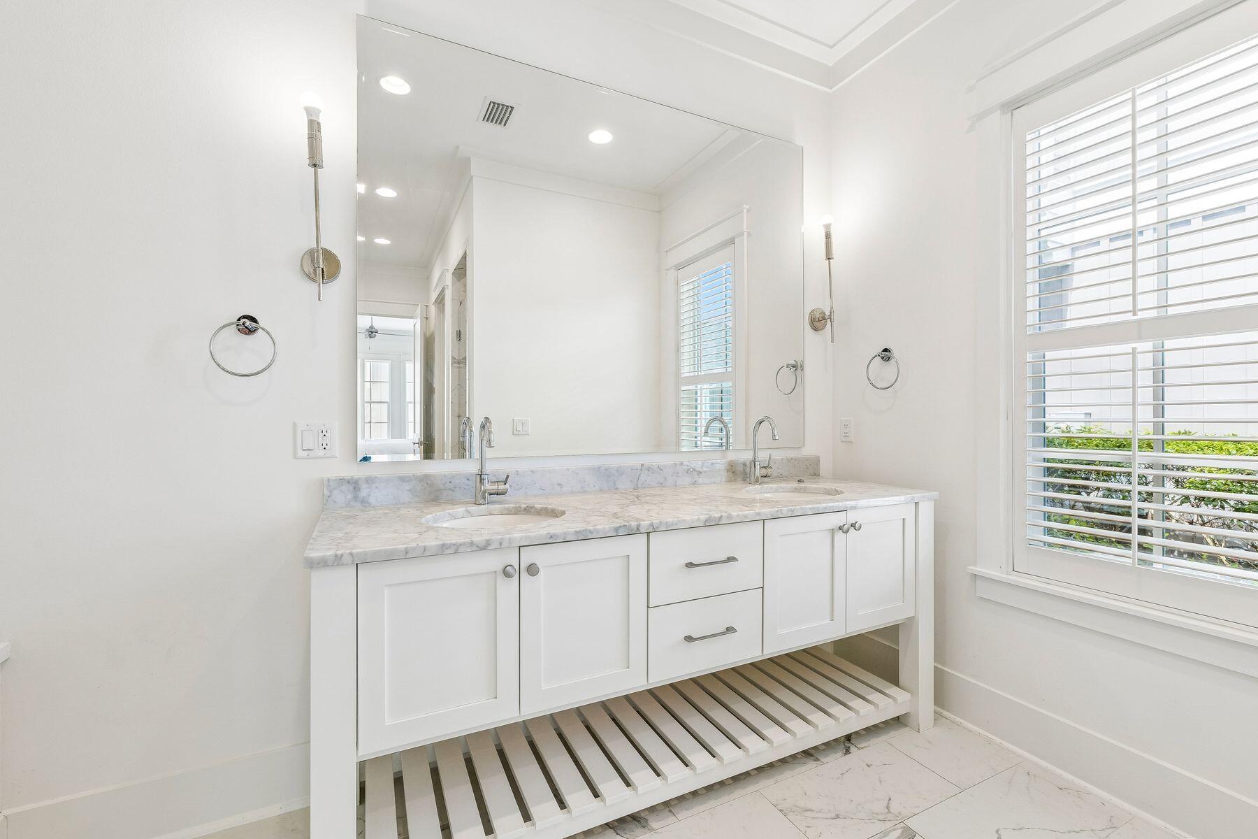 168 N Splash Drive Watersound FL 32461