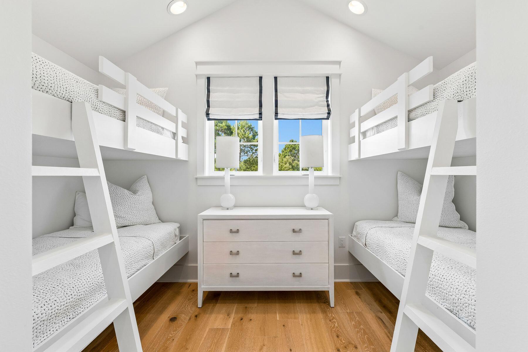 168 N Splash Drive Watersound FL 32461