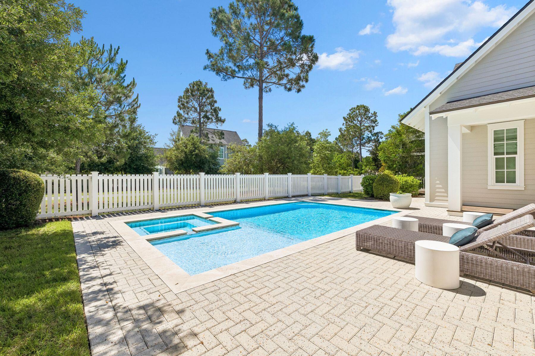 168 N Splash Drive Watersound FL 32461