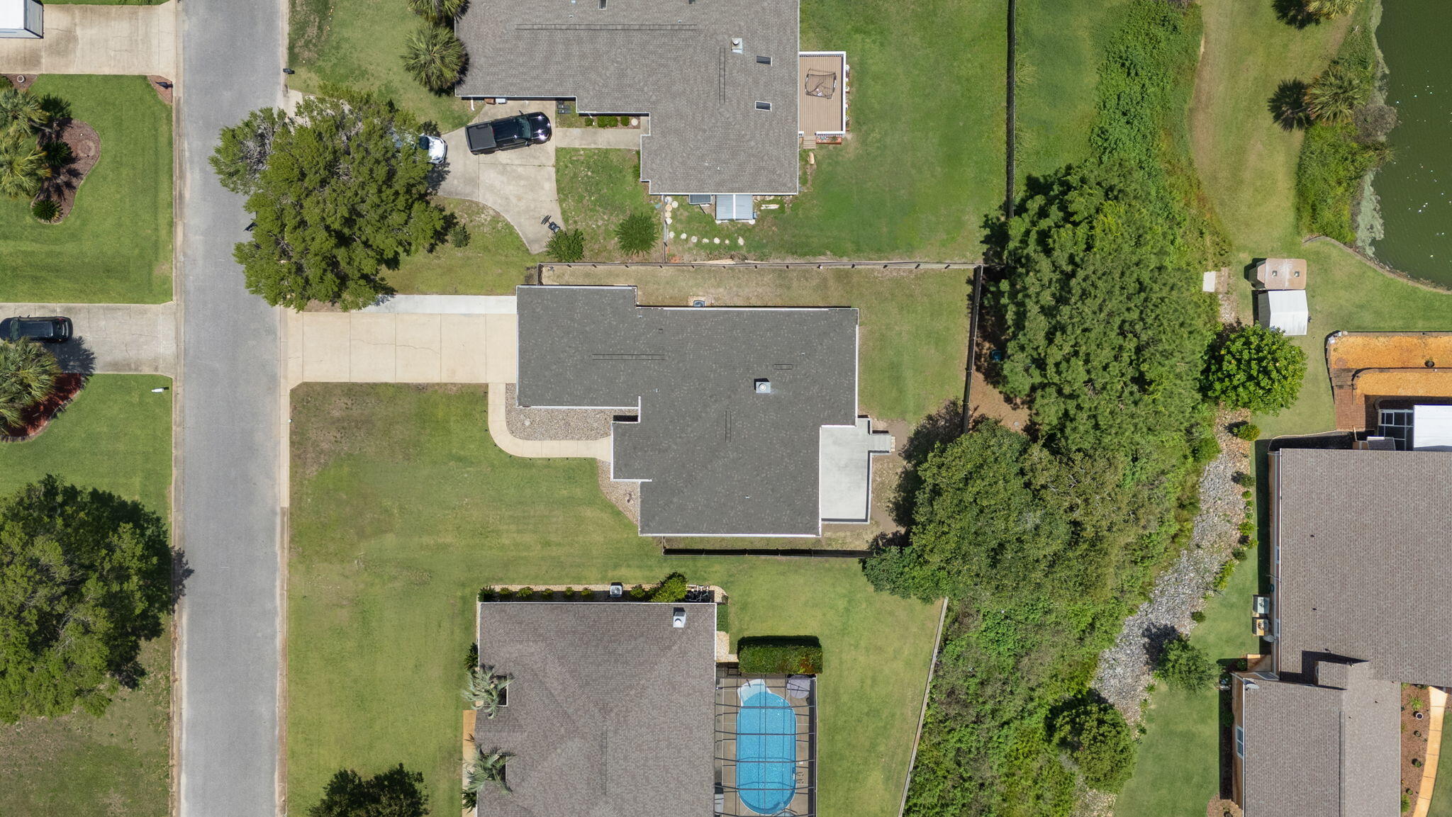 2704 Creeks Edge Lane Navarre FL 32566